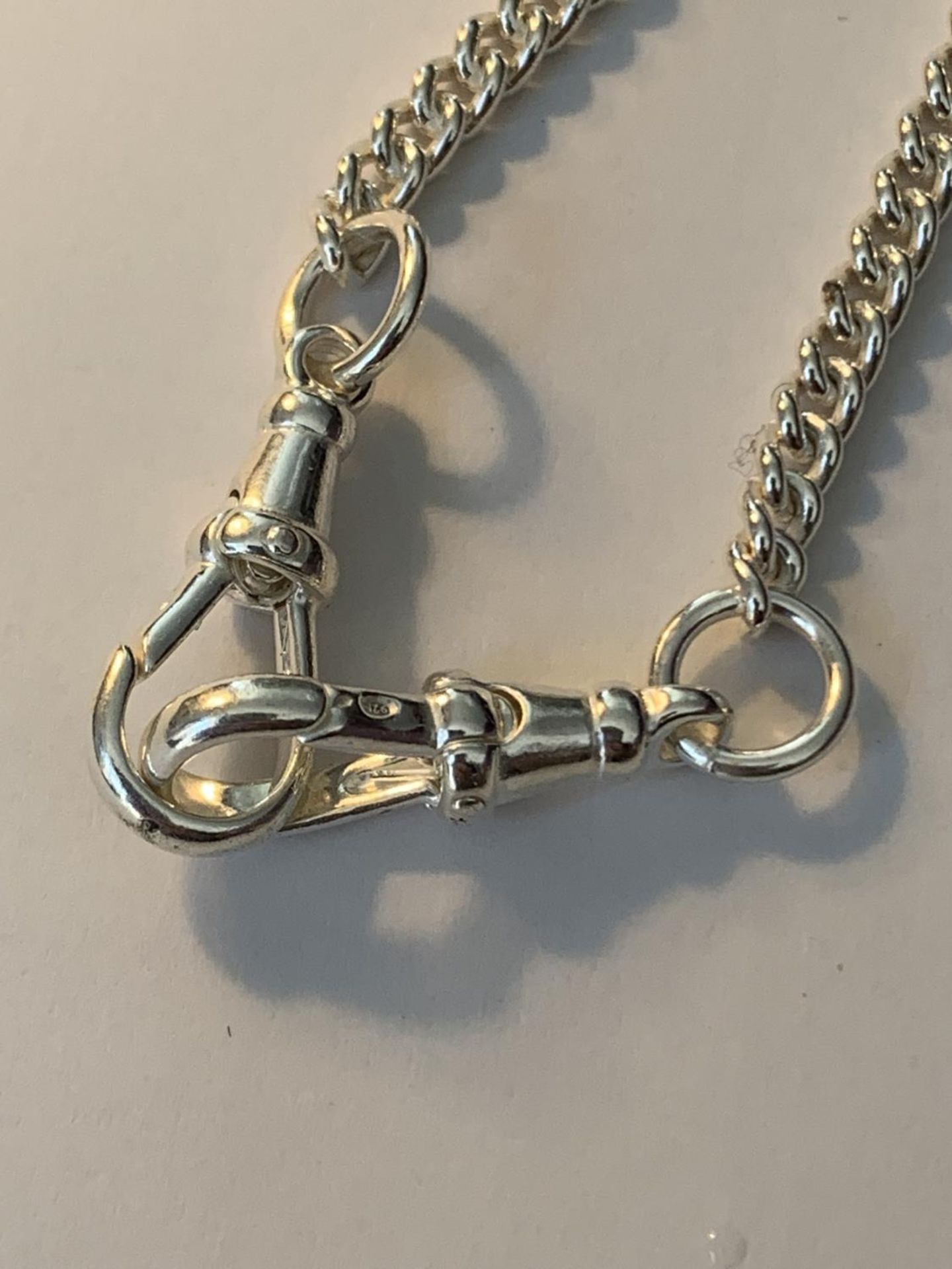 A SILVER DOUBLE ALBERT T BAR CHAIN - Image 2 of 4