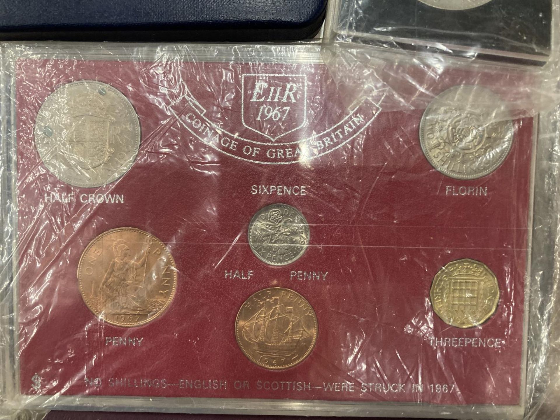 MIXED LOT OF COINS IN TIN BOX , CHIEFLY UK AND BERMUDA , TO INCLUDE UK YEAR SETS , 1966 , '67 & ' - Image 2 of 3