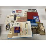 A COLLECTION OF WORLDWIDE STAMPS TO INCLUDE TWO A-Z COLLECTIONS IN ALBUMS, STOCKBOOK EL SALVADOR