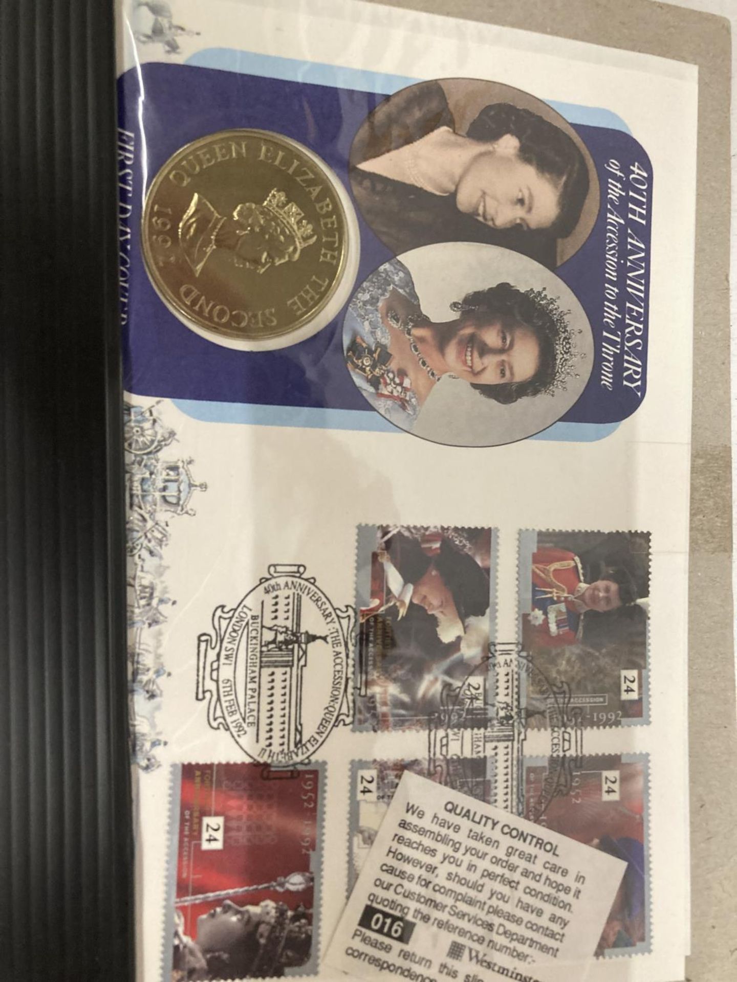 A SELECTION OF COIN COVERS PLUS TWO SIGNED COVERS : MOUNTBATTEN OF BURMA AND BILL REID - Image 2 of 5