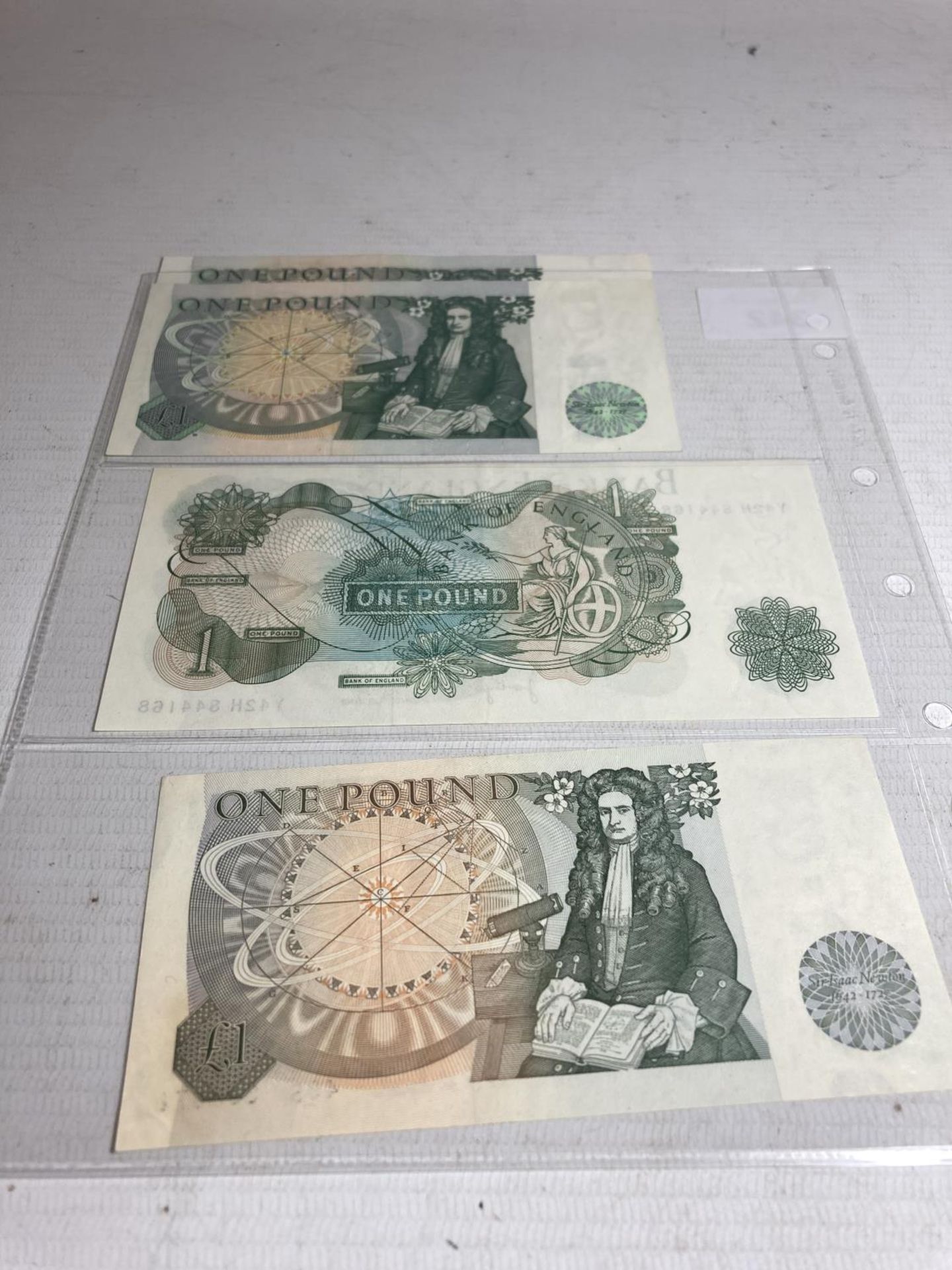 FOUR BANK OF ENGLAND ONE POUND NOTES TWO SIGNED PAGE (1970-1980) AND TWO SOMERSET (1980-1988) - Image 7 of 7