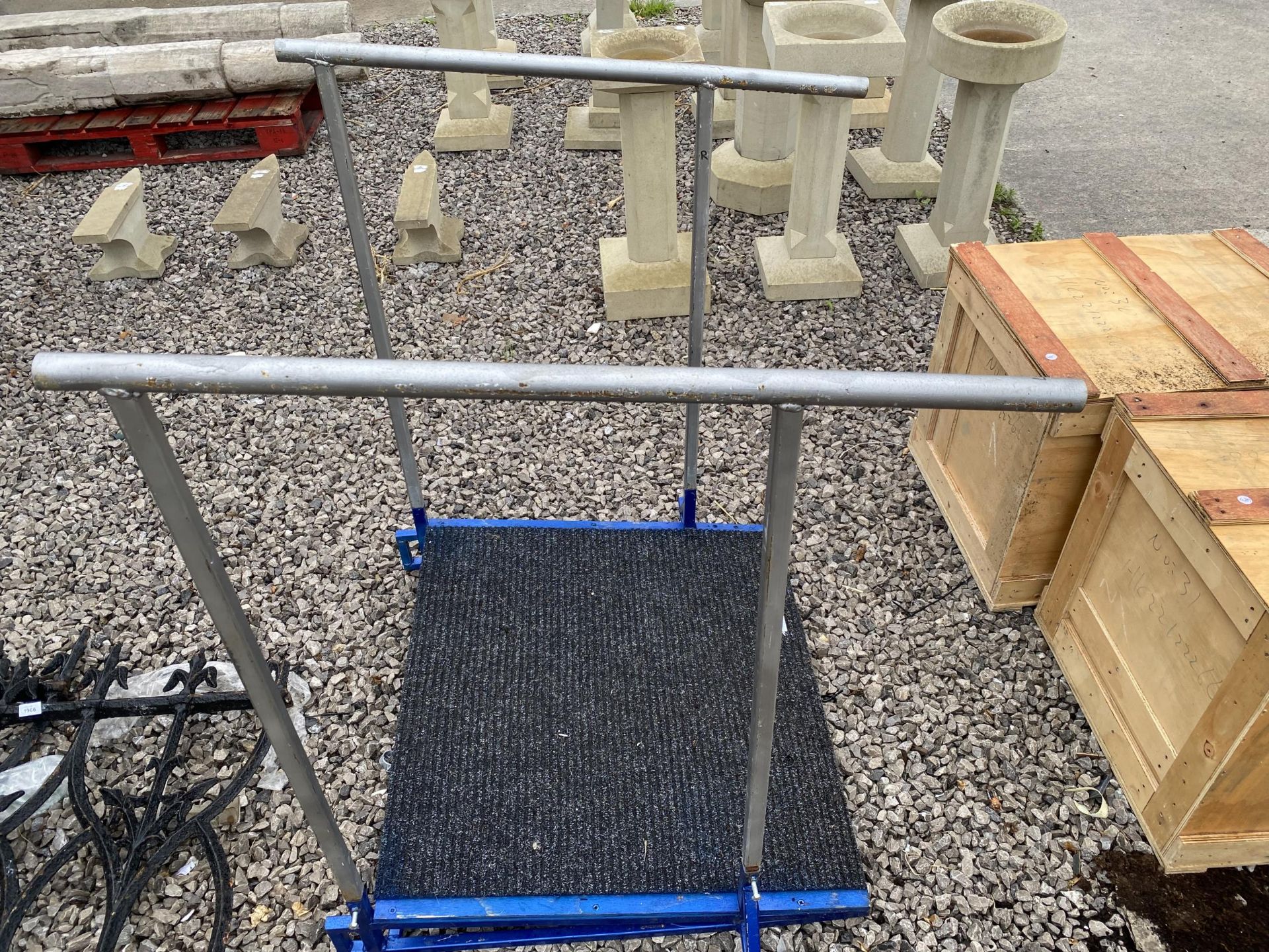 A METAL DISABILITY ACCESS RAMP - Image 2 of 2