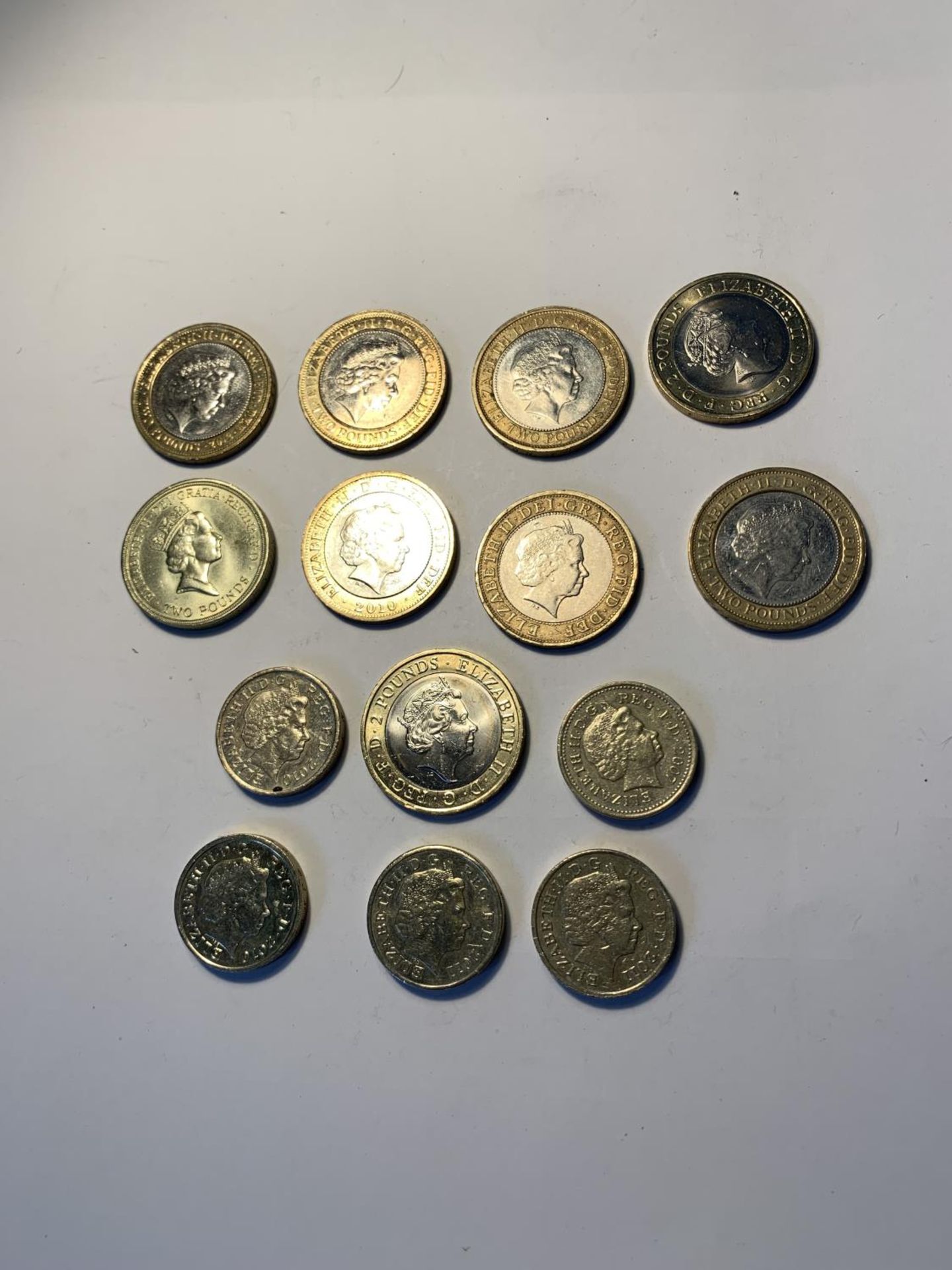 FOURTEEN COMMERORATIVE COINS TO INCLUDE NINE £2 AND FIVE £1 - Image 5 of 5
