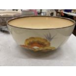 A VINTAGE CLARICE CLIFF BOWL IN THE RHODANTHE PATTERN, DIAMETER 21.5CM