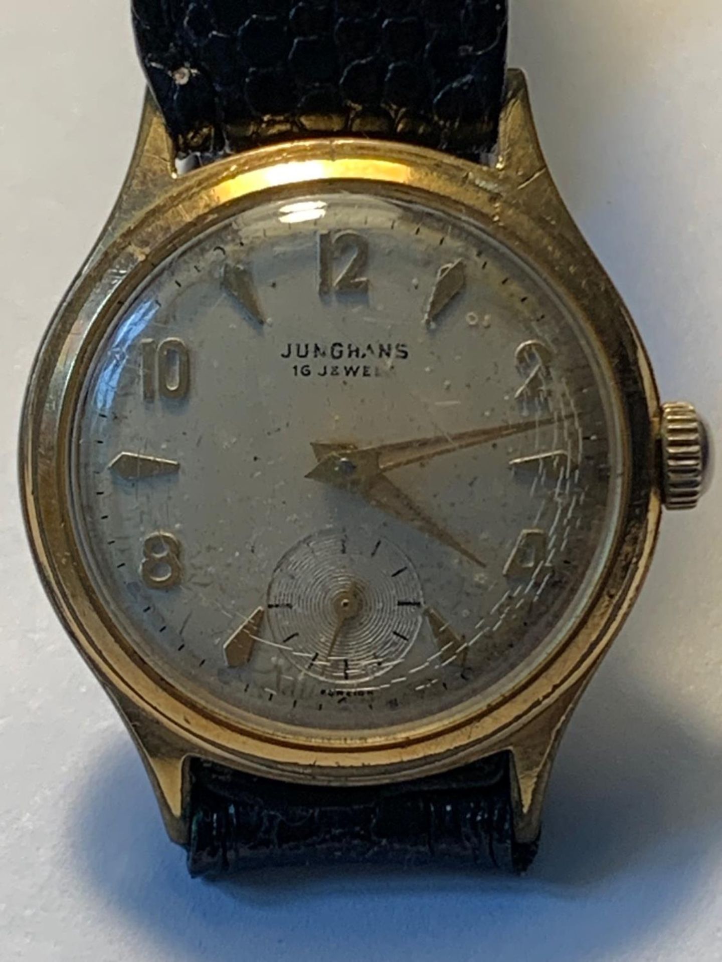 A 1960'S JUNGHANS 16 JEWEL WRIST WATCH WITH SUB DIAL AND BLACK LEATHER STRAP. SEEN WORKING BUT NO - Image 2 of 3