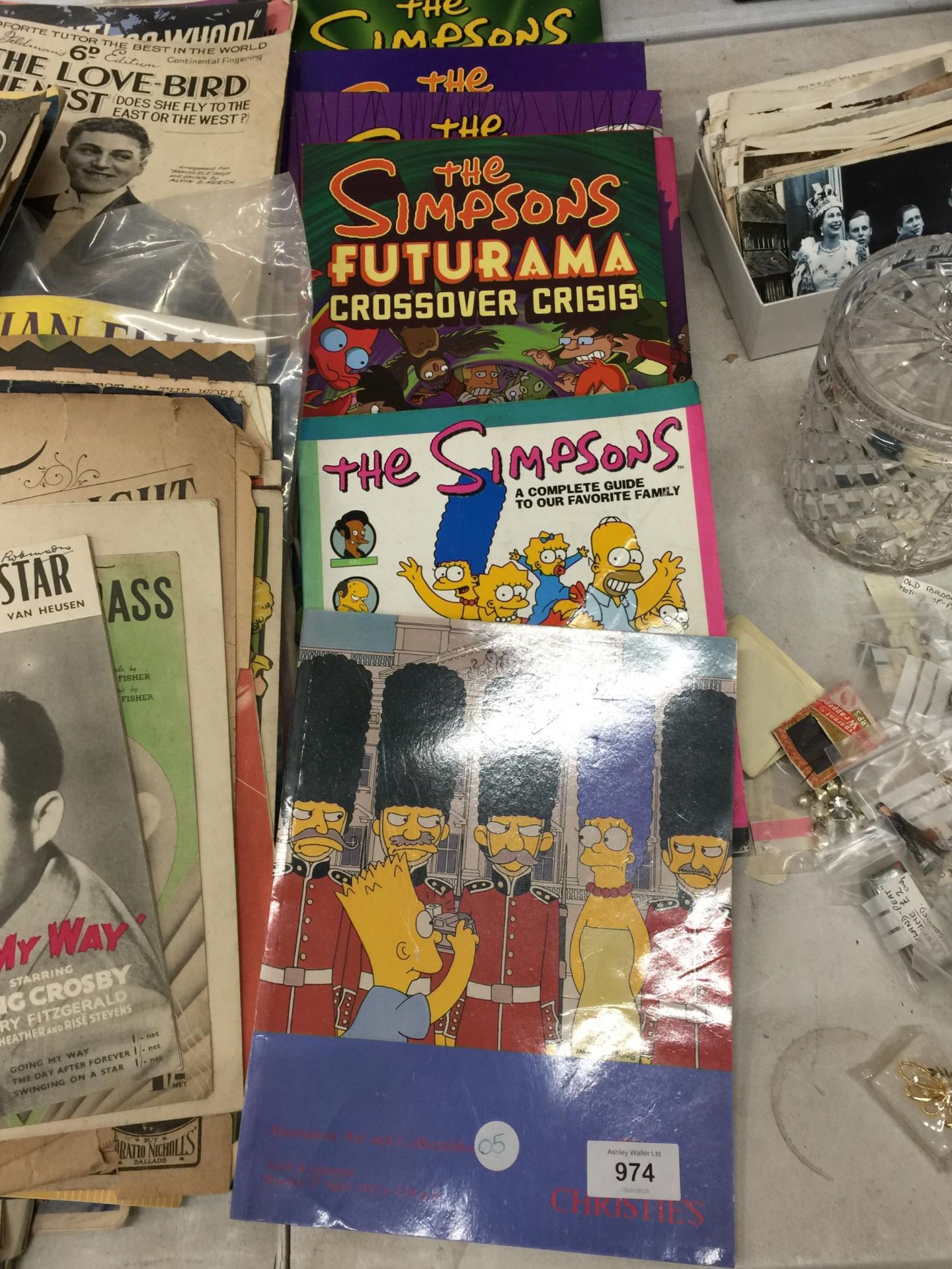 A QUANTITY OF 'THE SIMPSONS' BOOKS TO INCLUDE A CHRISTIES ANIMATION AND ART CATALOGUE
