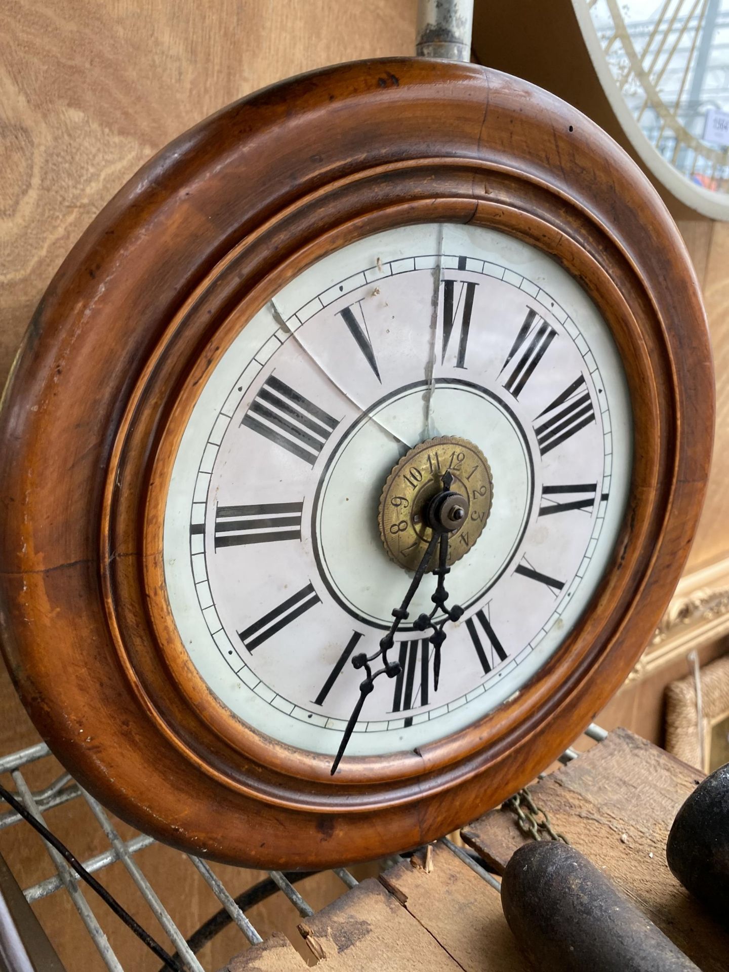 AN ASSORTMENT OF VINTAGE CLOCK SPARES TO INCLUDE WEIGHTS AND FACES ETC - Image 3 of 4