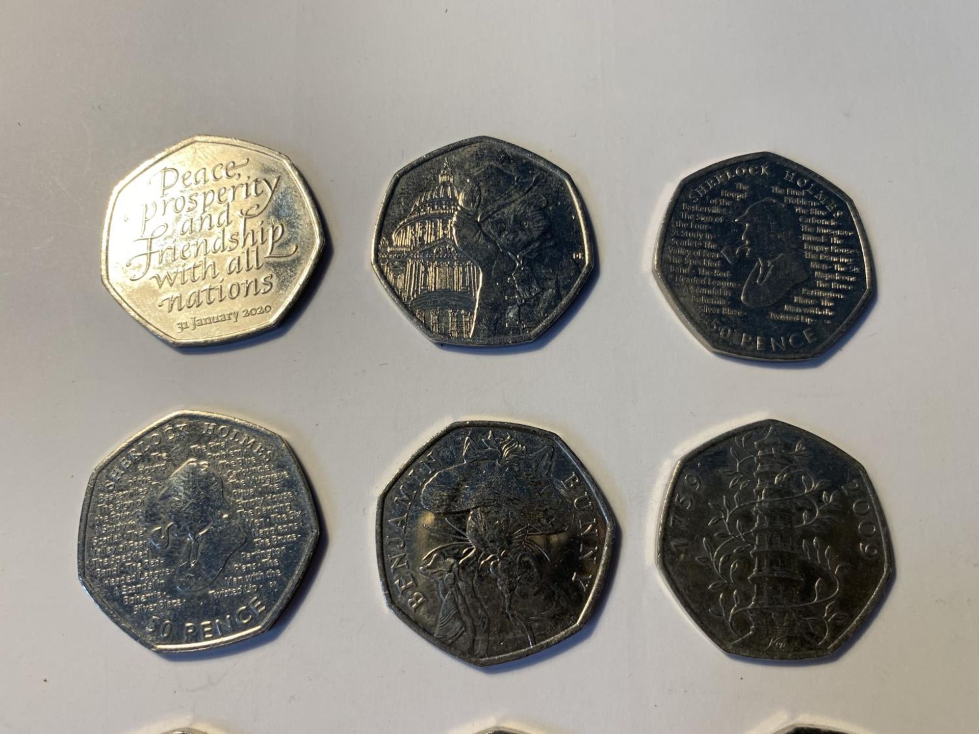 THIRTEEN 50 PENCE COINS TO INCLUDE PADDINGTON, SHERLOCK, BEATRIX POTTER ETC - Bild 2 aus 4