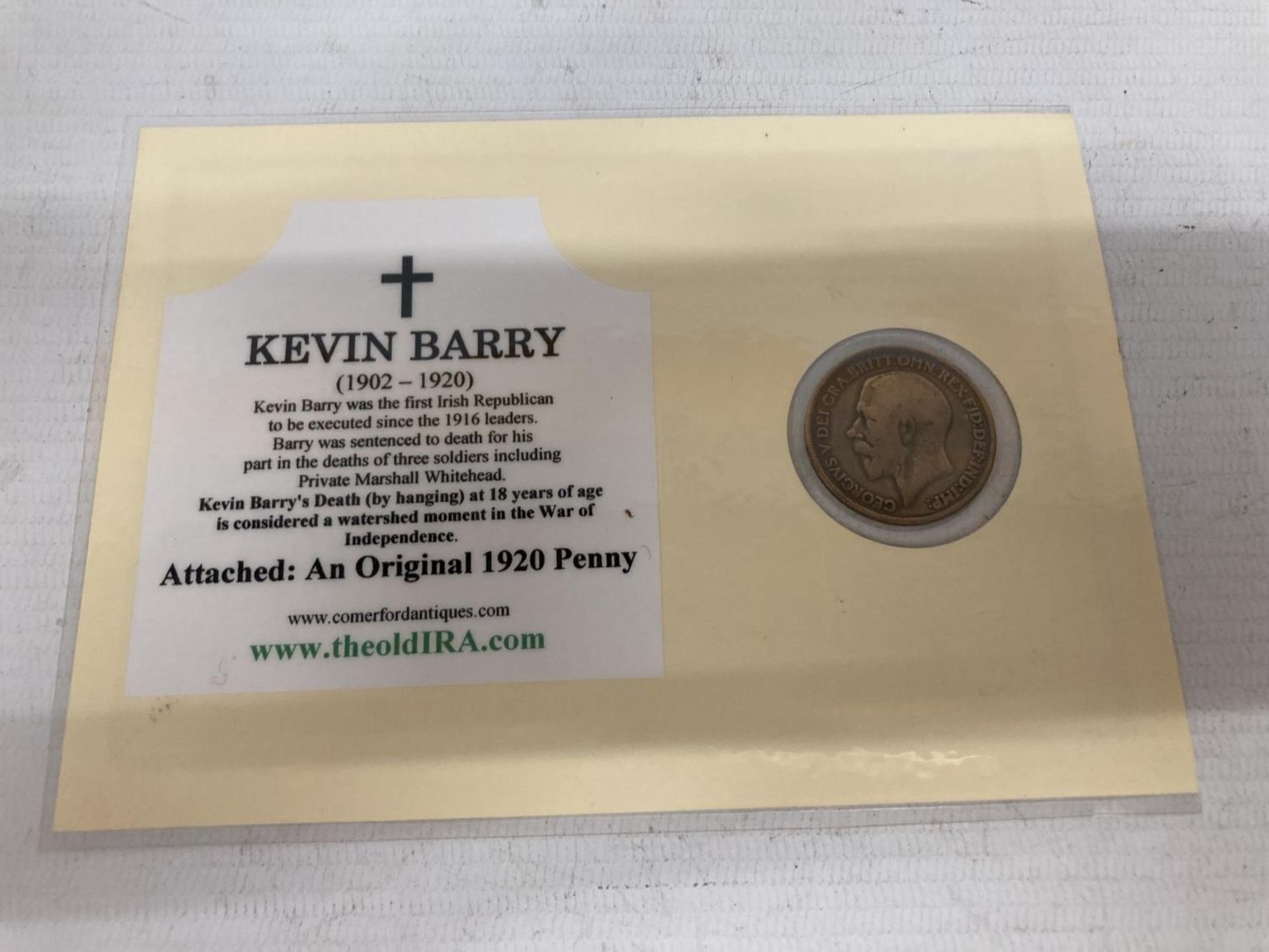 IN MEMORY OF KEVIN BARRY 1902 - 1920 PENNY COIN IN MEMORIAL CARD - Image 2 of 2