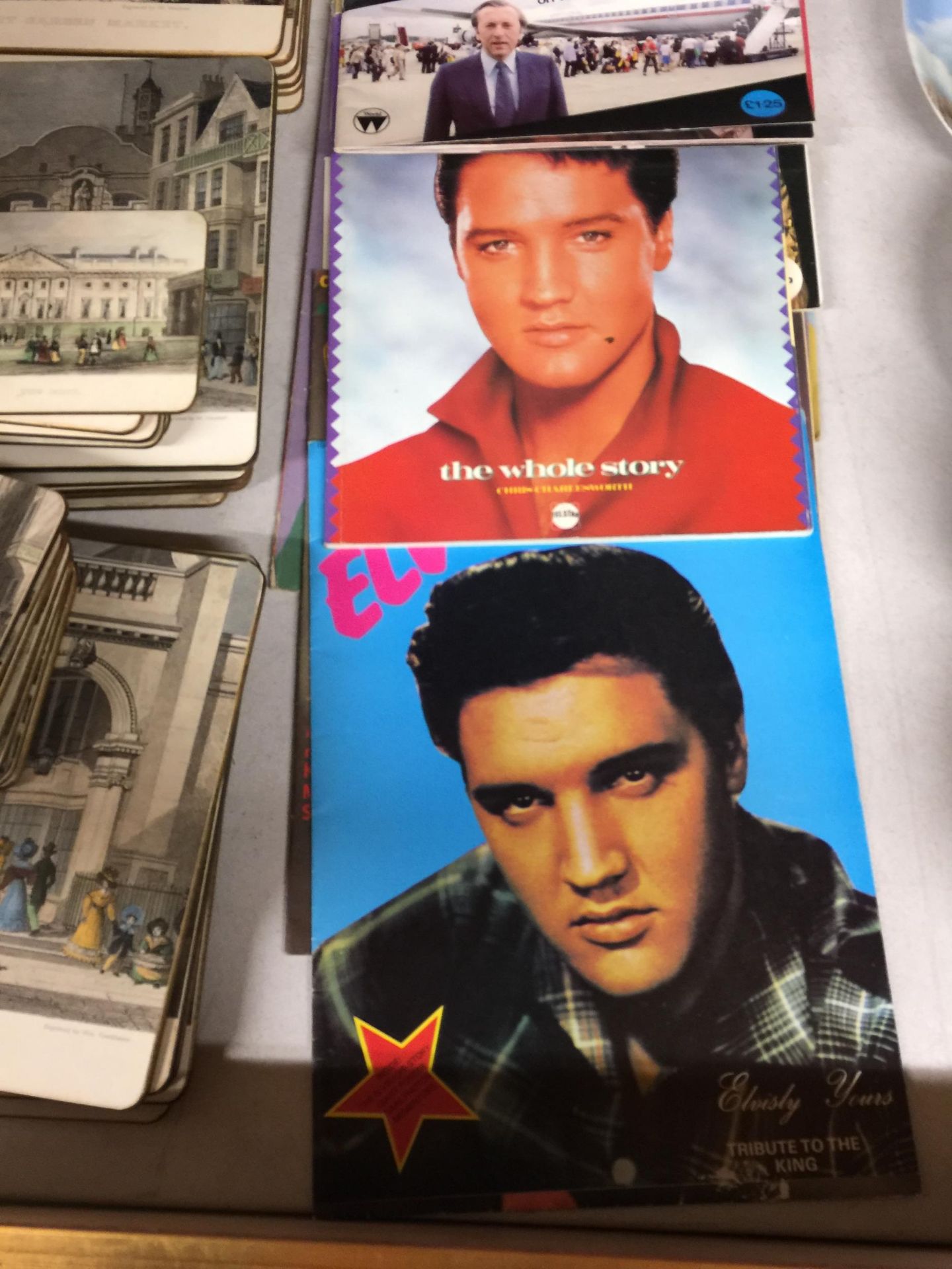 A COLLECTION OF ELVIS PRESELY MAGAZINES - Image 2 of 3