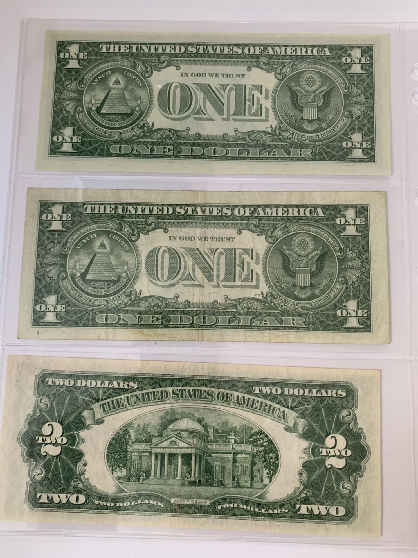 THREE THE UNITED STATES OF AMERICA NOTES SIGNED ANDERSON (1957-1961) TO INCLUDE TWO ONE DOLLAR AND A - Image 5 of 5