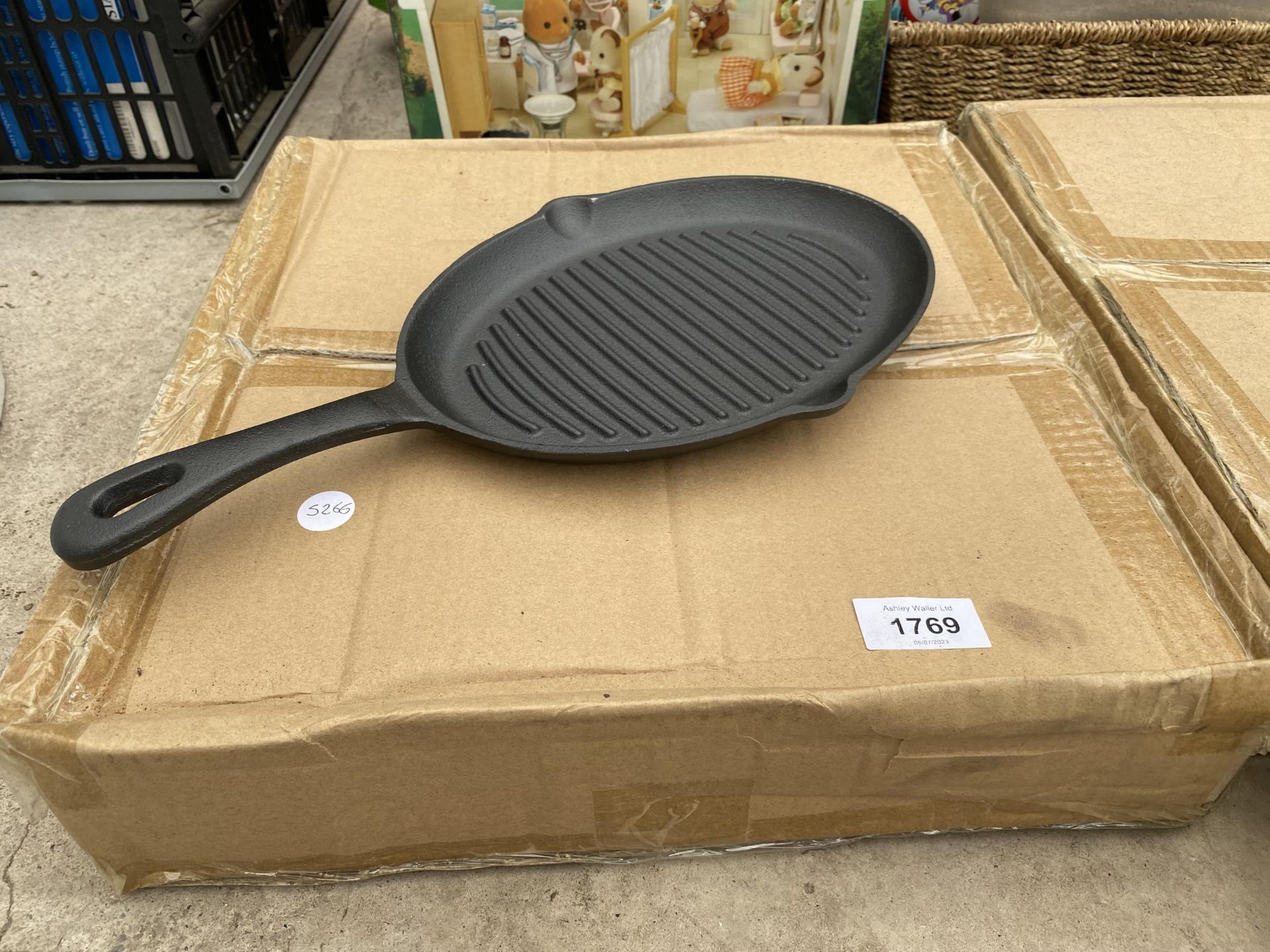 APPROXIMATELY TEN AS NEW AND BOXED CAST IRON SKILLET PANS