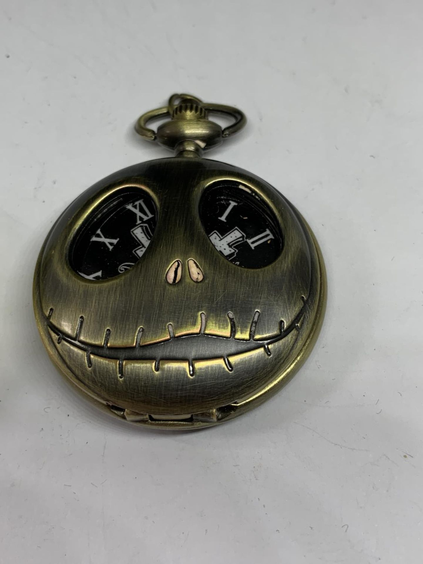 TWO POCKET WATCHES ONE WITH SPOOKY FACE BOTH SEEN WORKING BUT NO WARRANTY - Bild 2 aus 6
