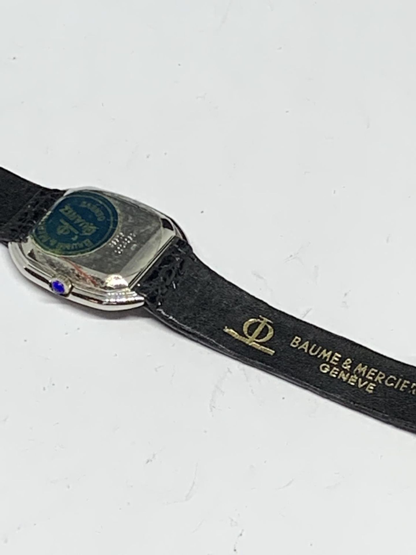 A BAUME AND MERCIER WRIST WATCH - Image 3 of 4