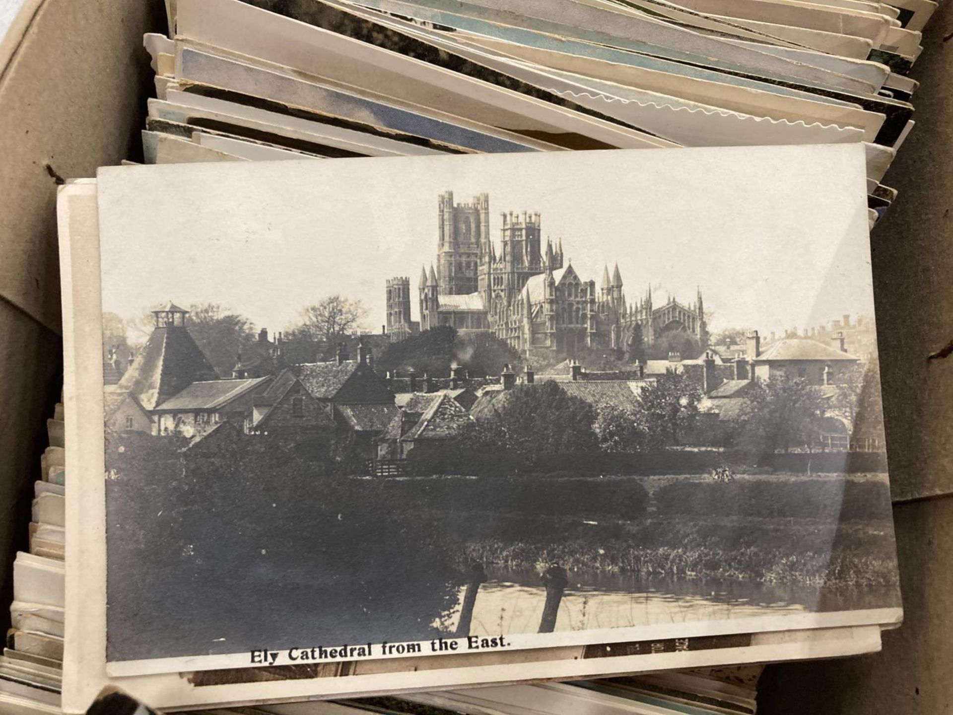 A LARGE QUANTITY OF VINTAGE POSTCARDS OF CHESHIRE, CUMBRIA, LANCASHIRE AND WALES - Image 2 of 5