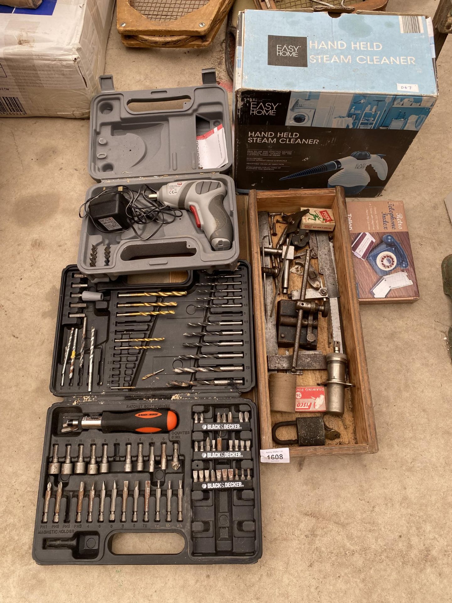 AN ASSORTMENT OF TOOLS TO INCLUDE DRILL BITS AND SET SQUARES ETC