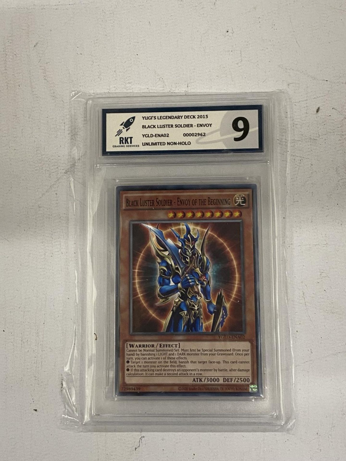 AN RKT GRADING SERVICES 9/10 'BLACK LUSTRE SOLDIER - ENVOY OF THE BEGINNING' YU-GI-OH CARD