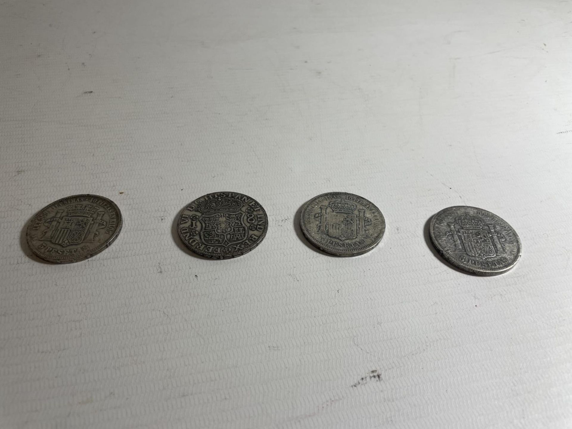 SPAIN , A SELECTION OF 5 SILVER COINS , 5 PESETA , DATED : 1752, 1869, 1871, 1883 - Image 2 of 2