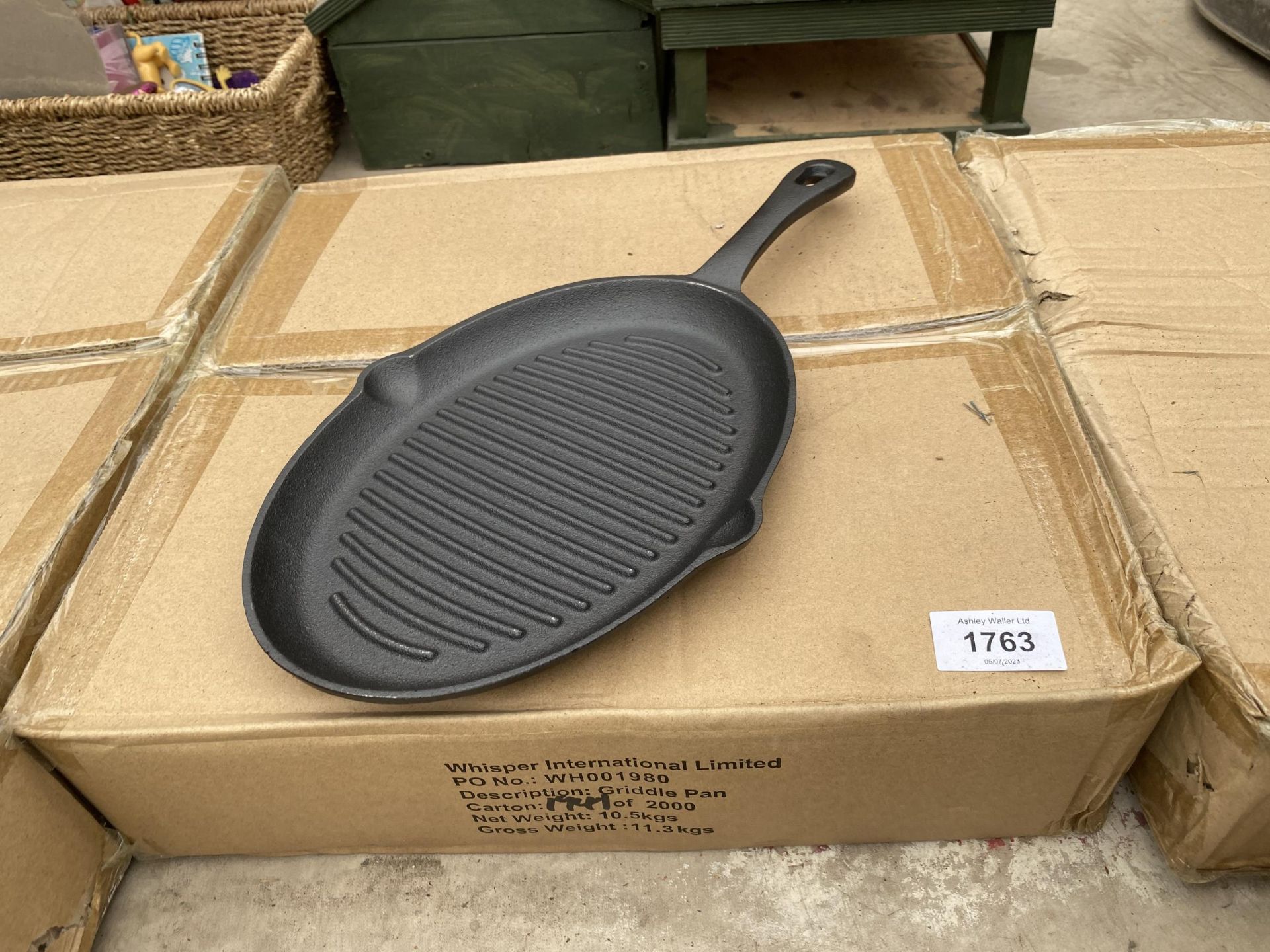 APPROXIMATELY TEN AS NEW AND BOXED CAST IRON SKILLET PANS