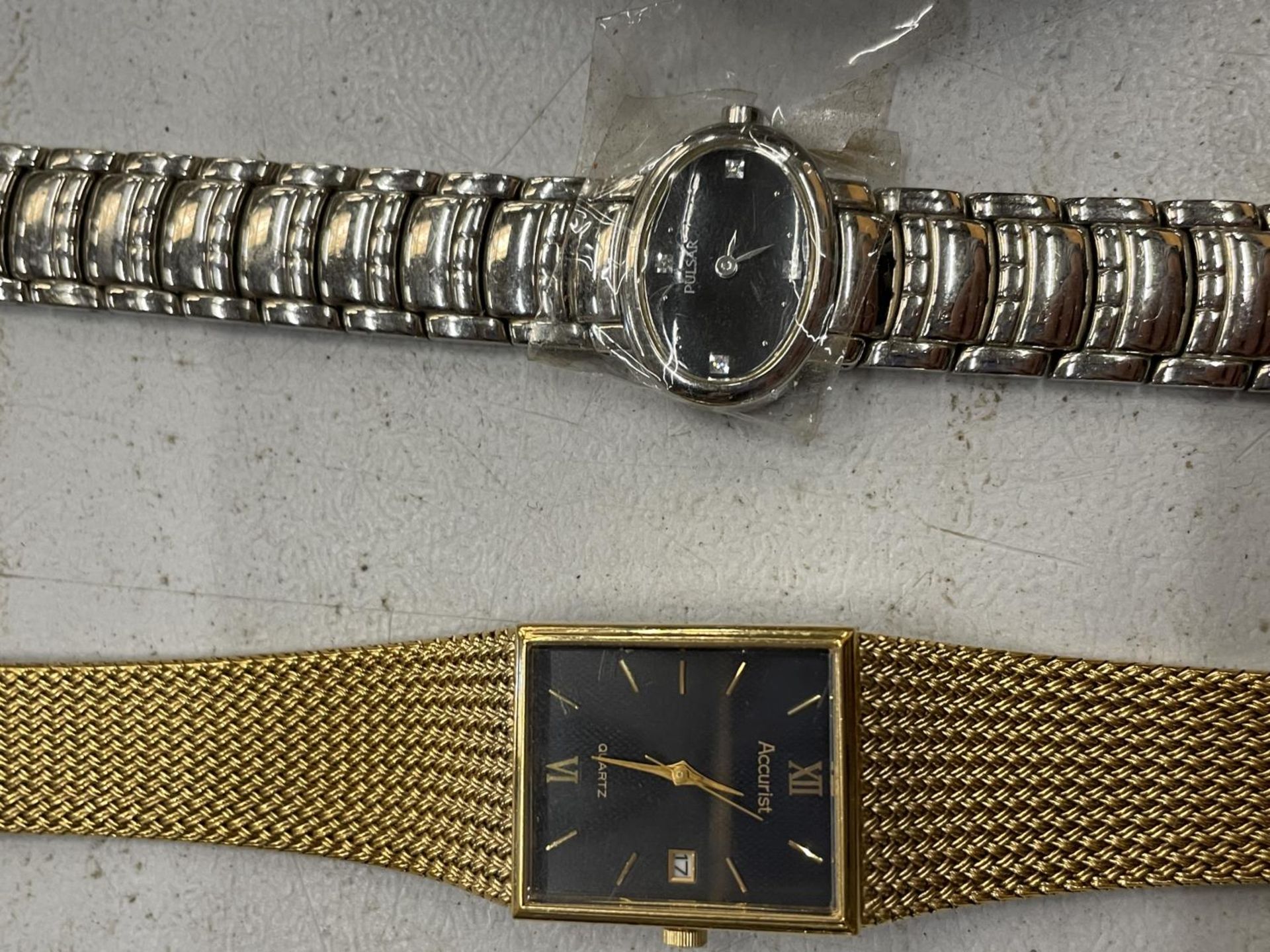A COLLECTION OF SIX VARIOUS WATCHES TO INCLUDE A GENTS VINTAGE 17 JEWEL SEKONDA, A LADIES ROTARY, - Image 2 of 4
