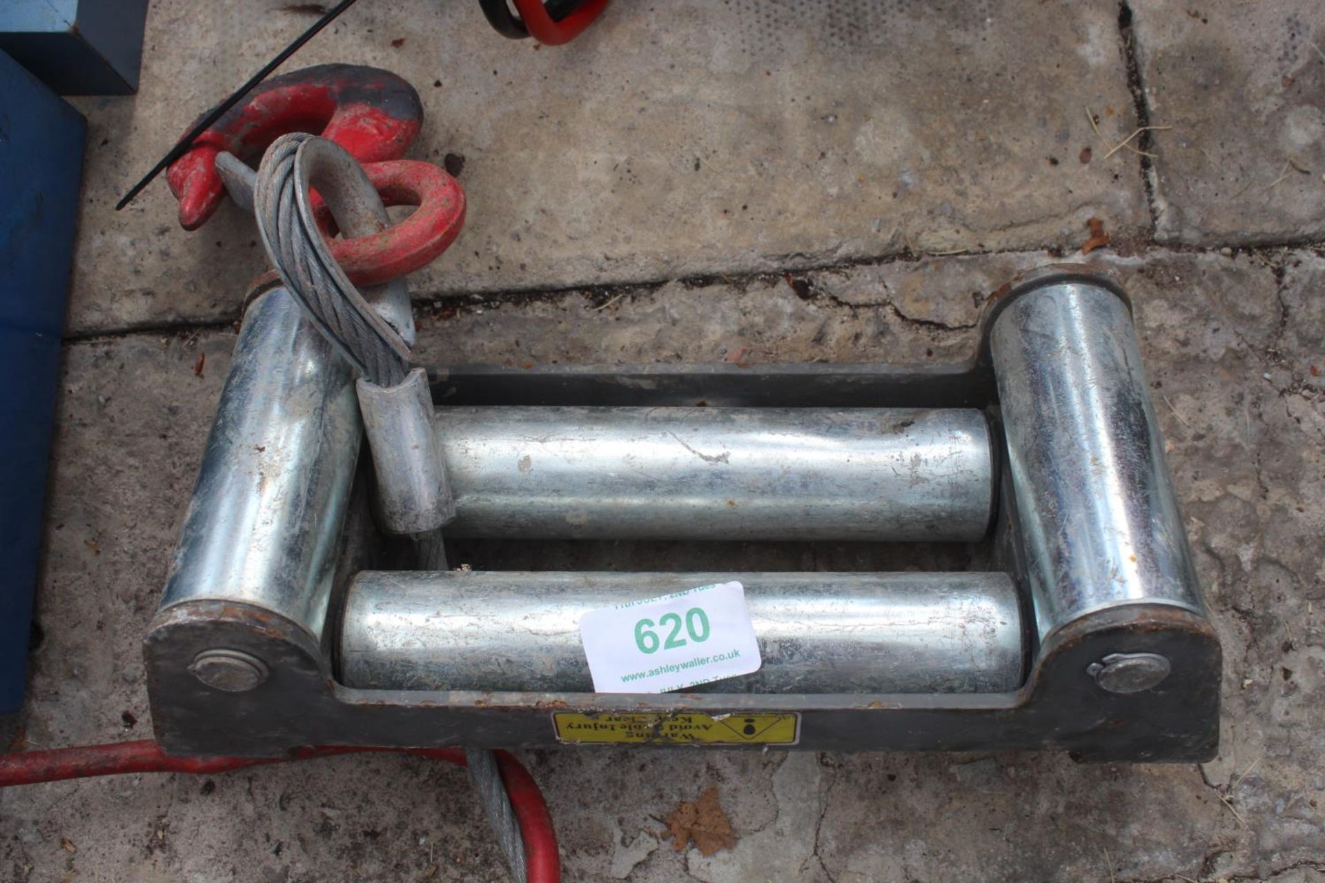 ELECTRIC WINCH EW9500 NO VAT - Image 4 of 4