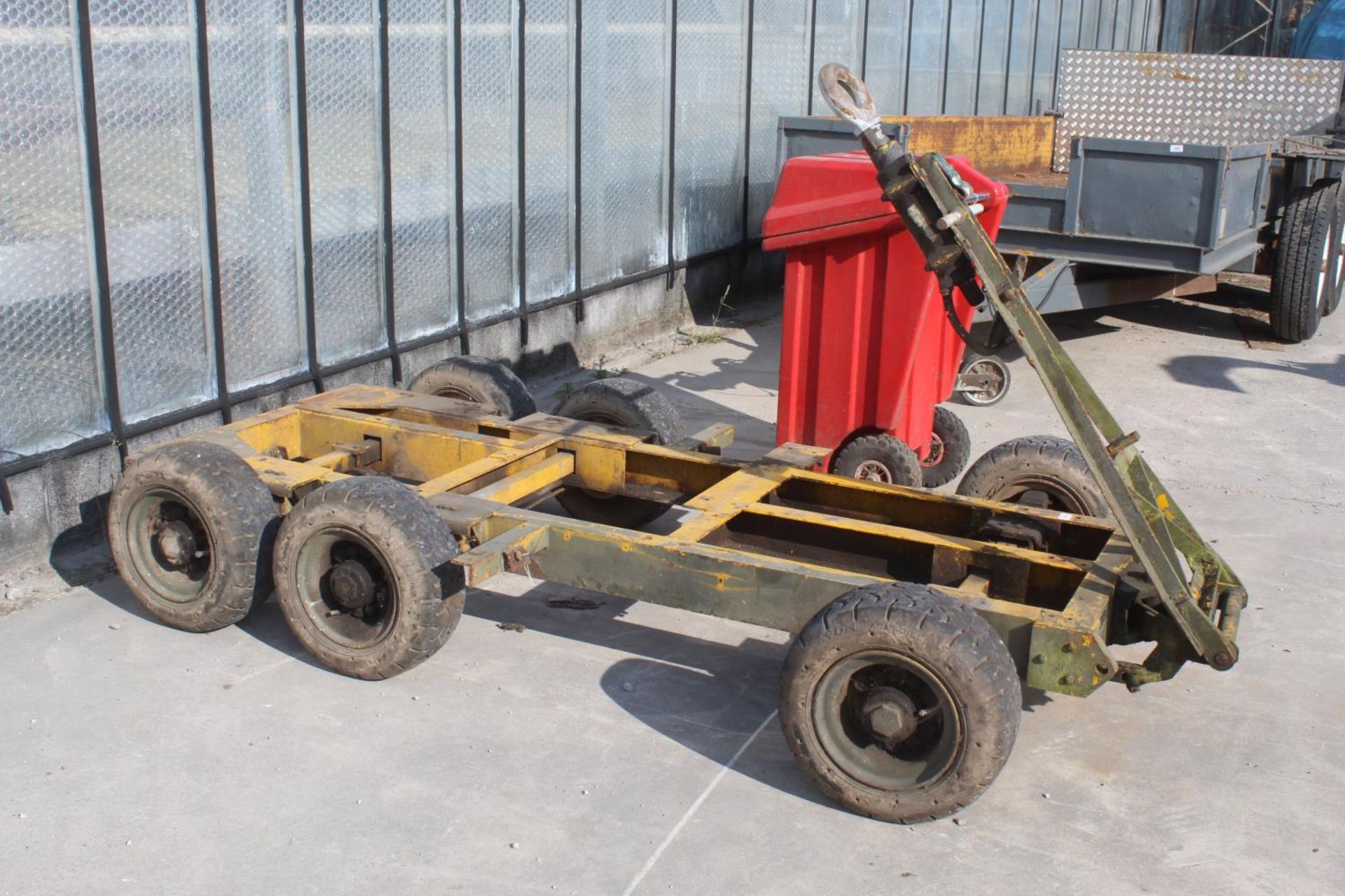 6 WHEEL CHASSIS + VAT - Image 2 of 2