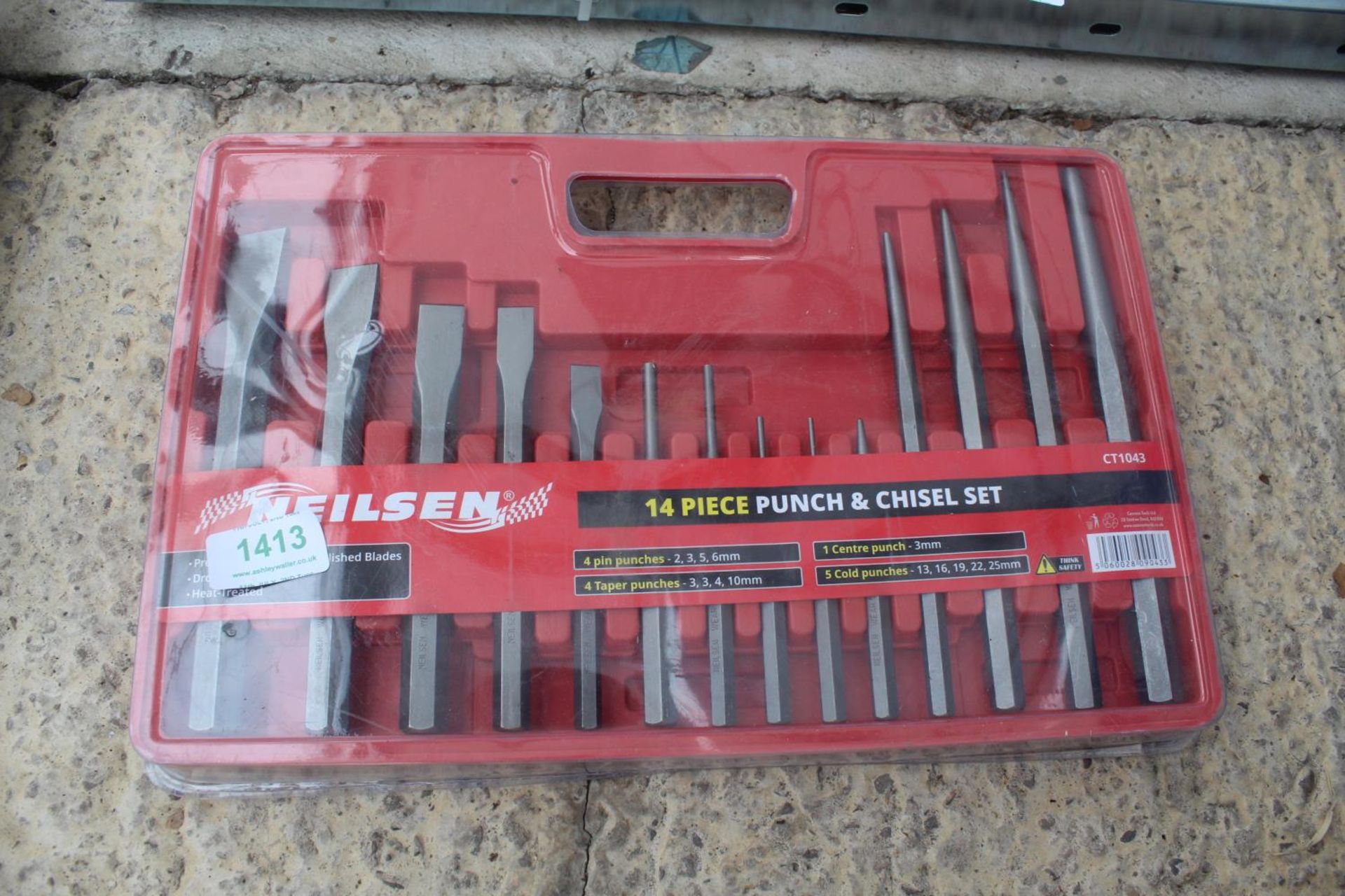 PUNCH AND CHISEL SET + VAT