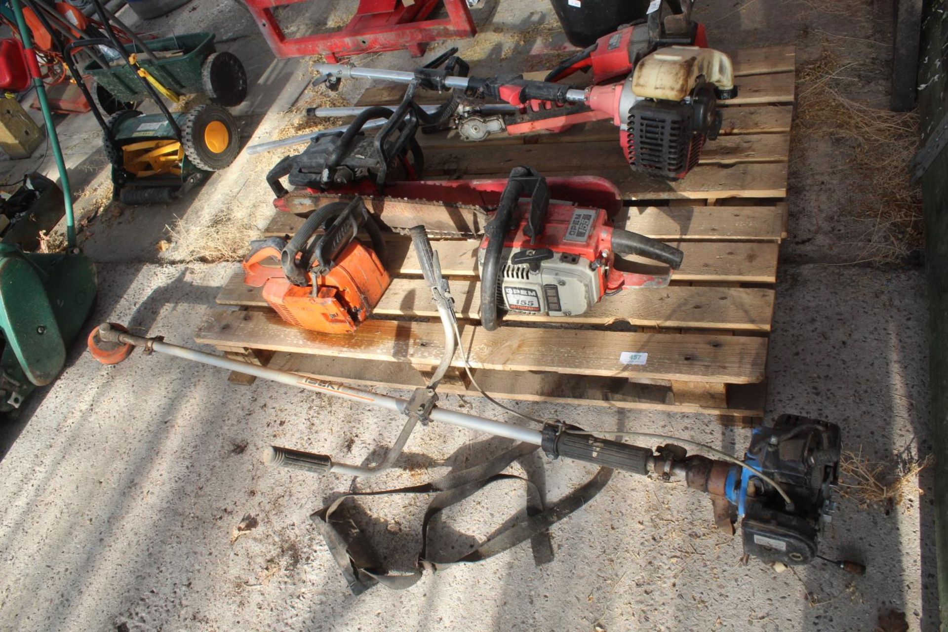 PALLET STRIMMERS & CHAINSAWS FOR SPARES - NO VAT