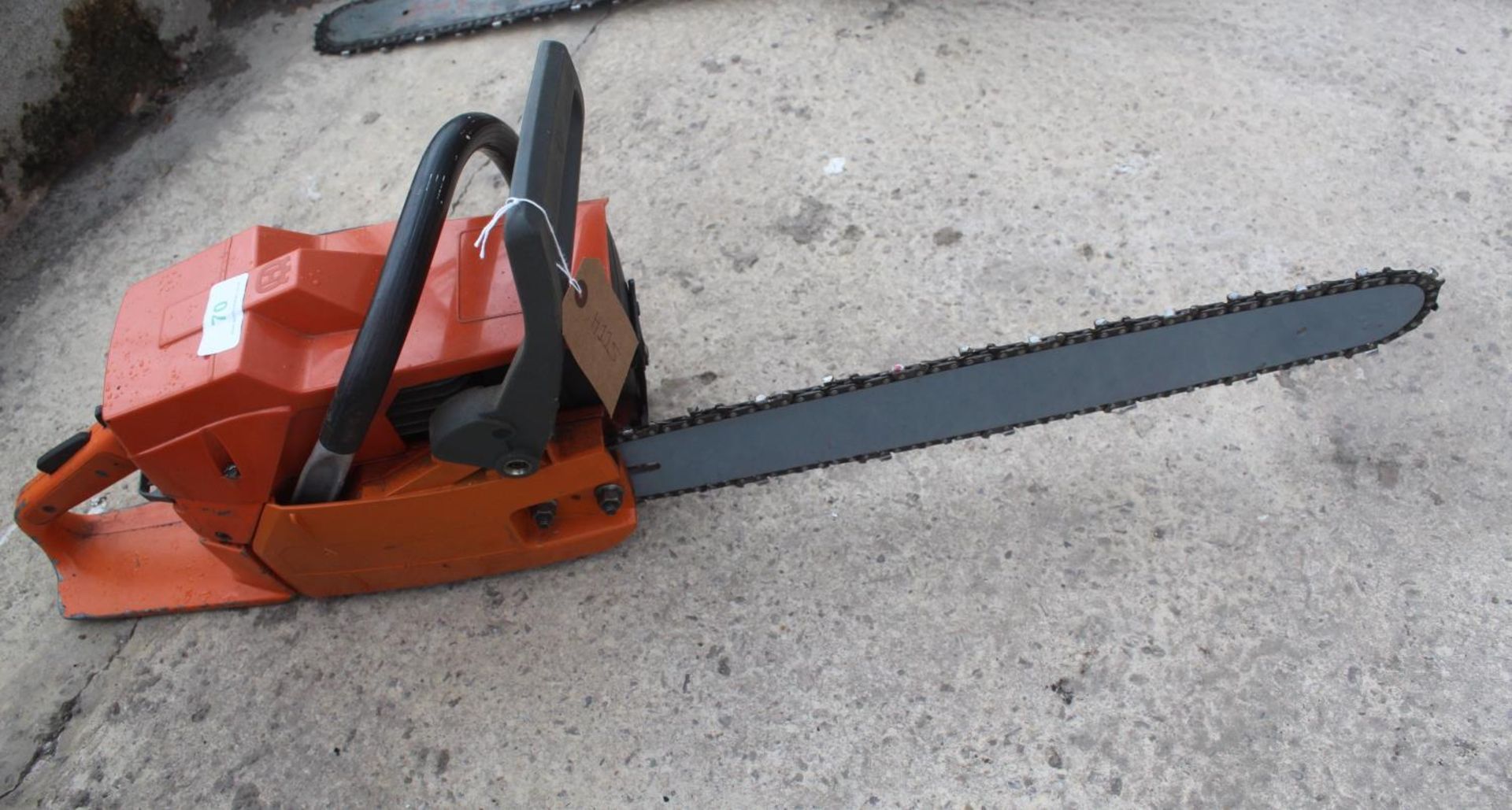 A PETROL CHAIN SAW NO VAT