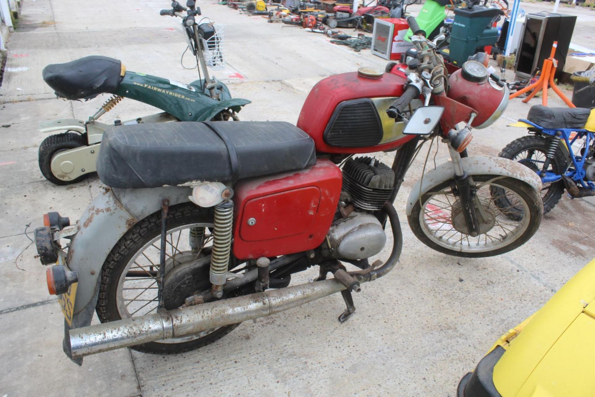 OMZ MOTORBIKE NO VAT - Image 2 of 2