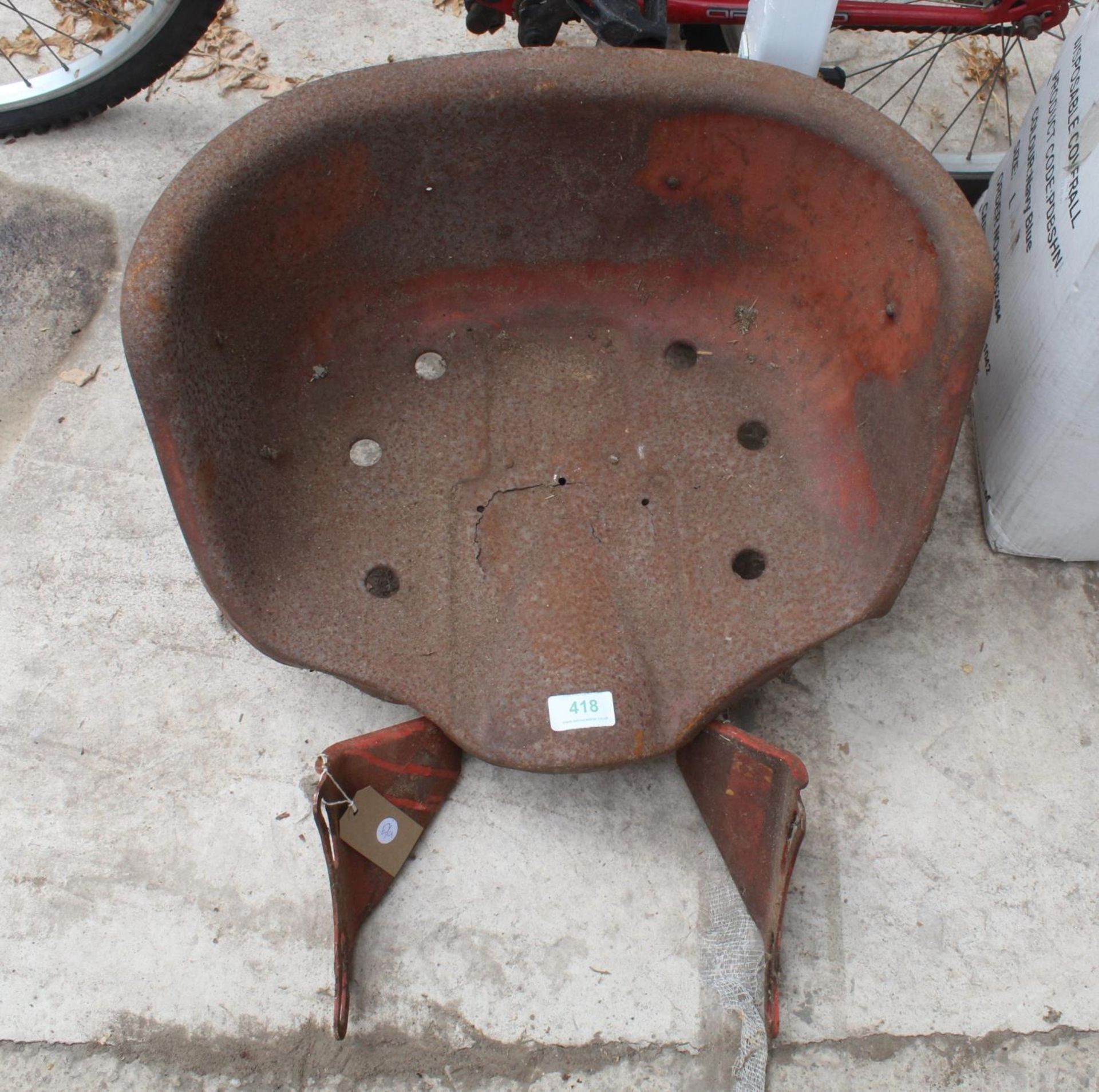 NUFFIELD TRACTOR SEAT - NO VAT