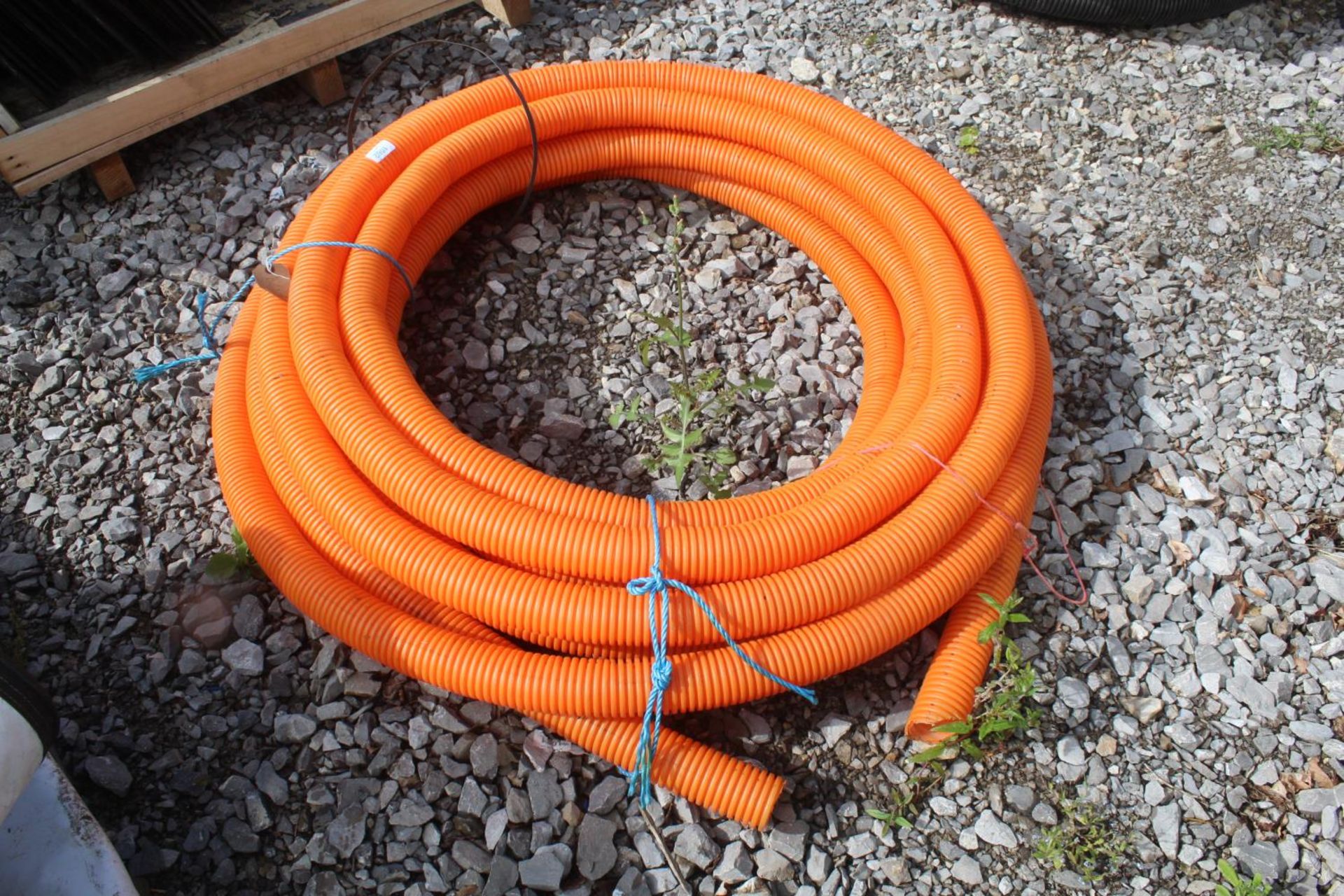 ORANGE DUCTING NO VAT