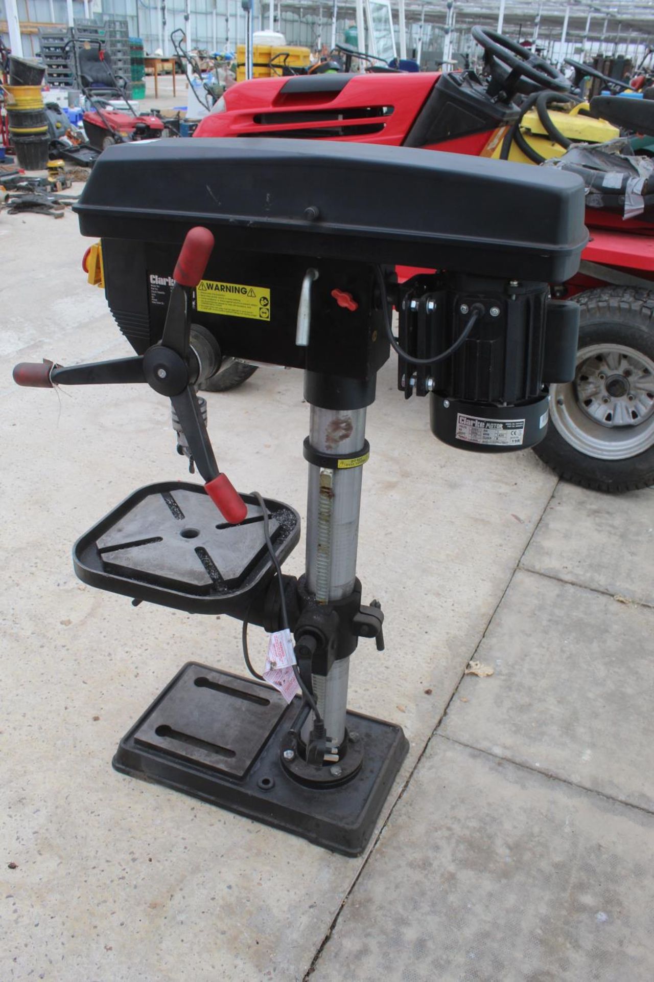 A CLARKE METAL WORKER PILLAR DRILL + VAT - Image 3 of 5