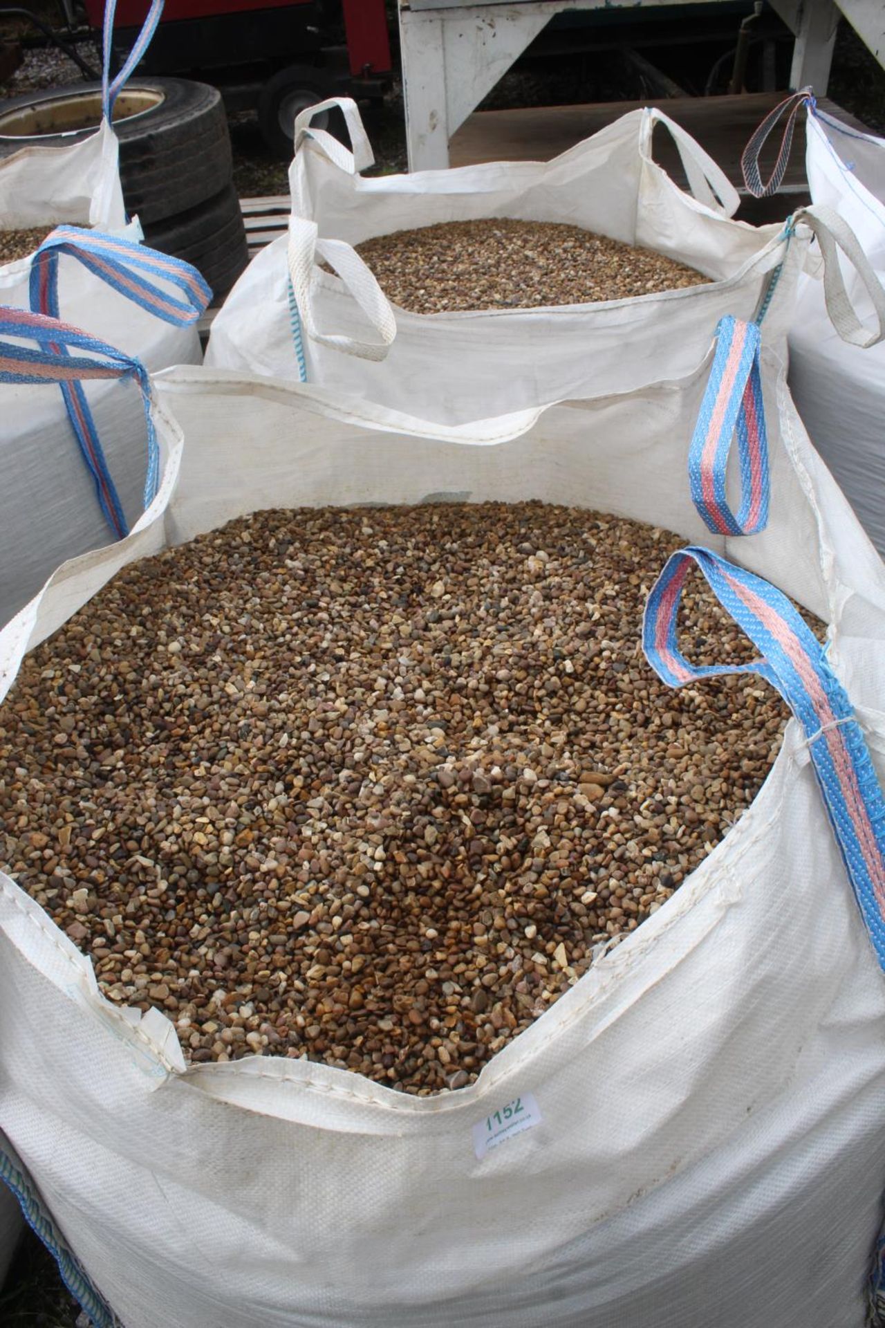 2 TOTES OF GOLDEN GRAVEL 10MM NO VAT