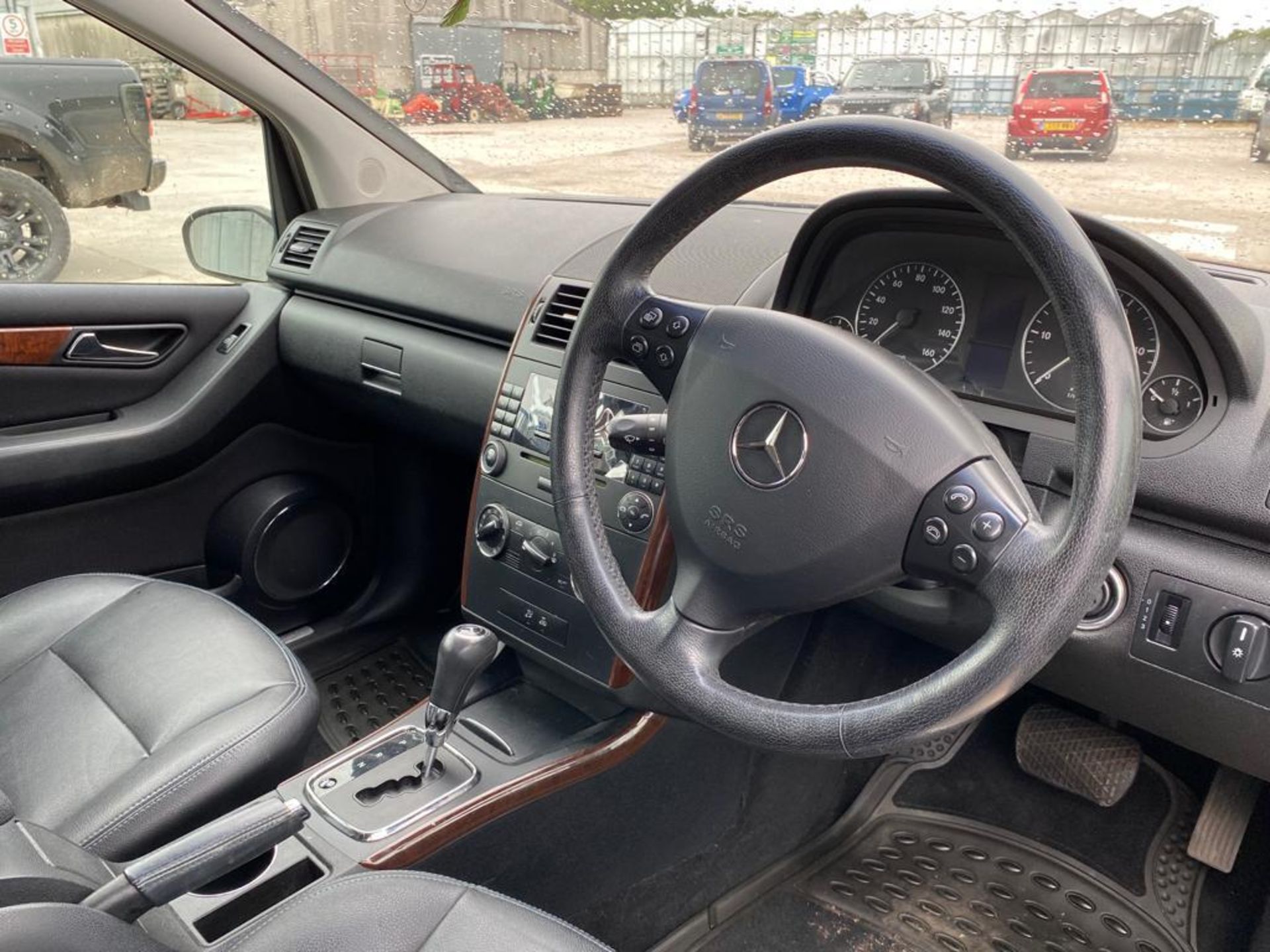 MERCEDES AUTOMATIC 2005 A160 CDI ELEGANCE SE AUTO, 5 DOORS, SILVER, LEATHER UPHOLSTERY WITH - Image 6 of 6