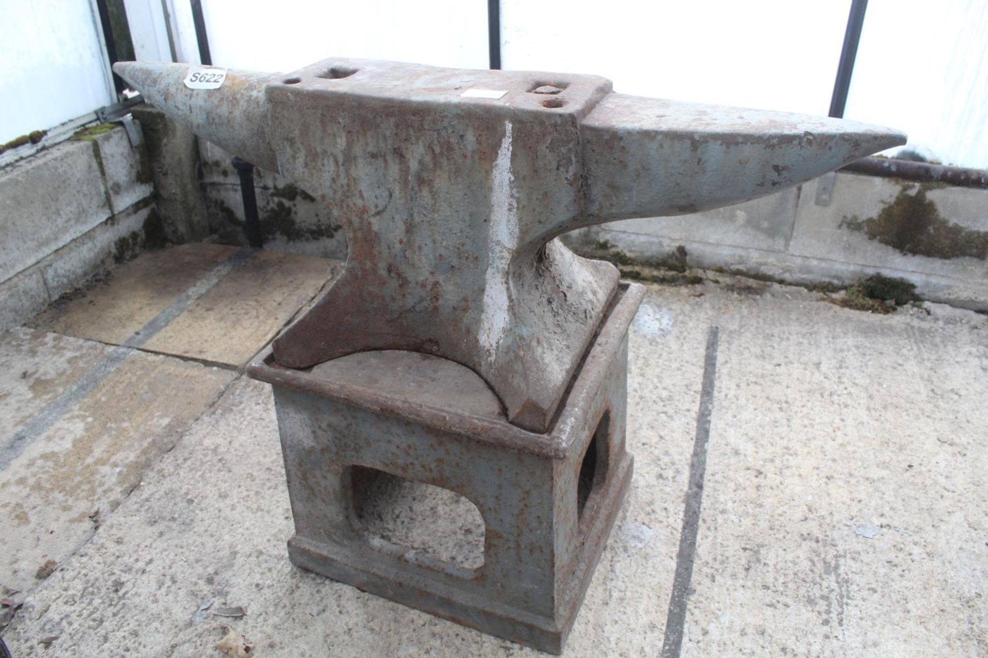 ANVIL AND STAND NO VAT
