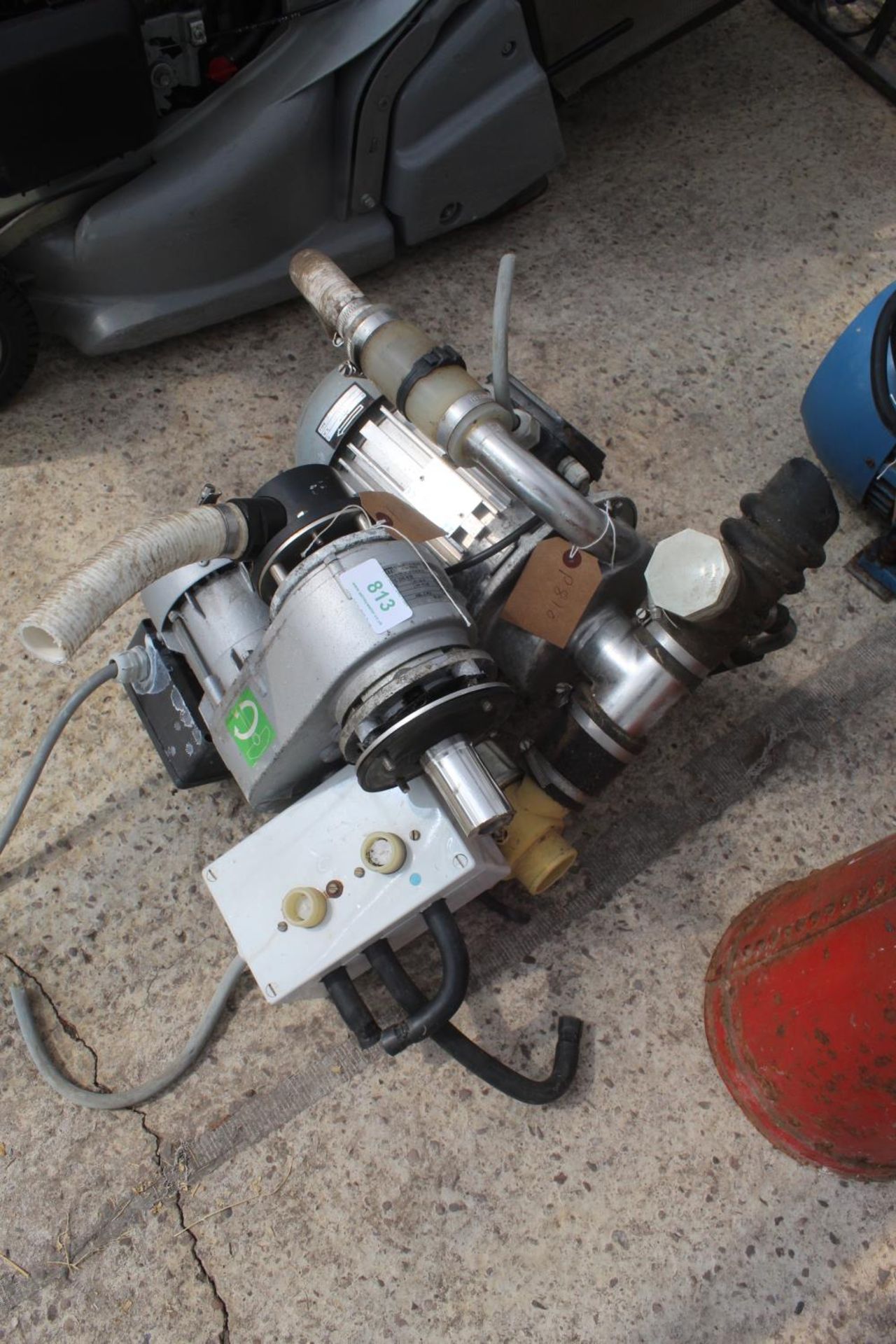 A TANK WASHER PUMP + VAT