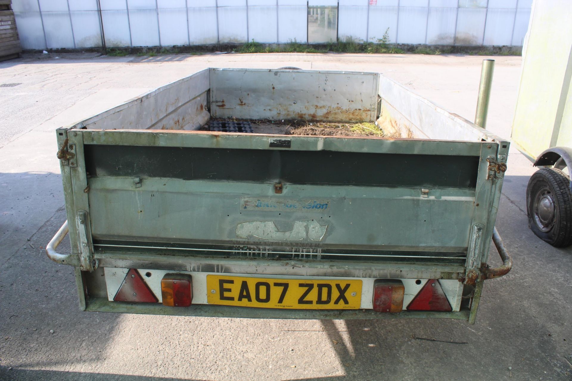 A SINGLE AXLE DAXARA 237 CAR TRAILER NO VAT - Image 3 of 3