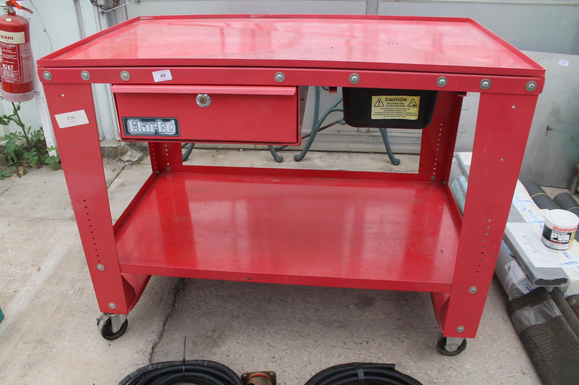 CLARKE 4 WHEEL TROLLEY NO VAT