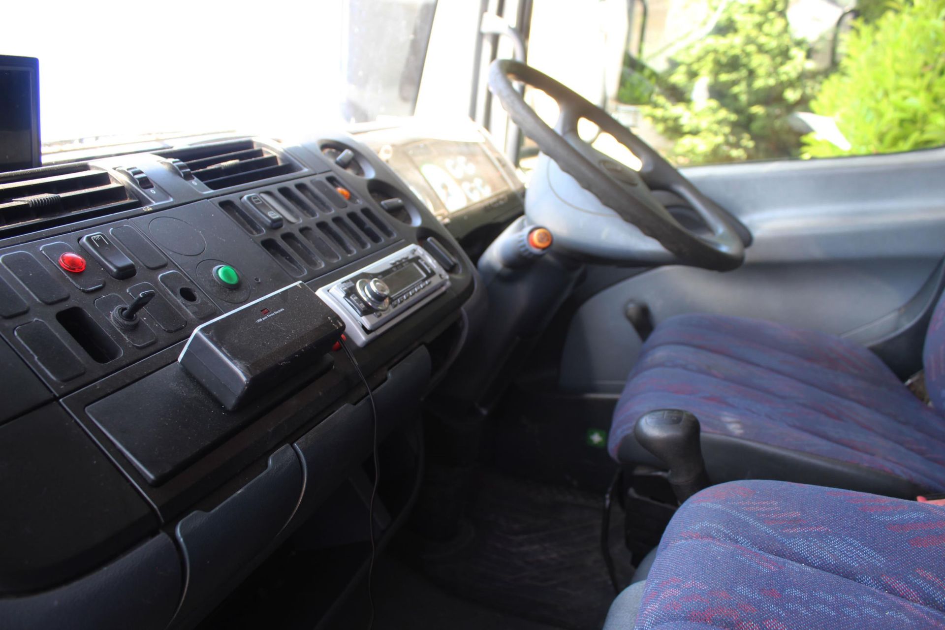 A 1999 815 MERCEDES BENZ ATEGO 7.5 TON MOTORHOME, REGISTERED AS A MOTORHOME ON A IV MOT 86,076 MILES - Image 2 of 2