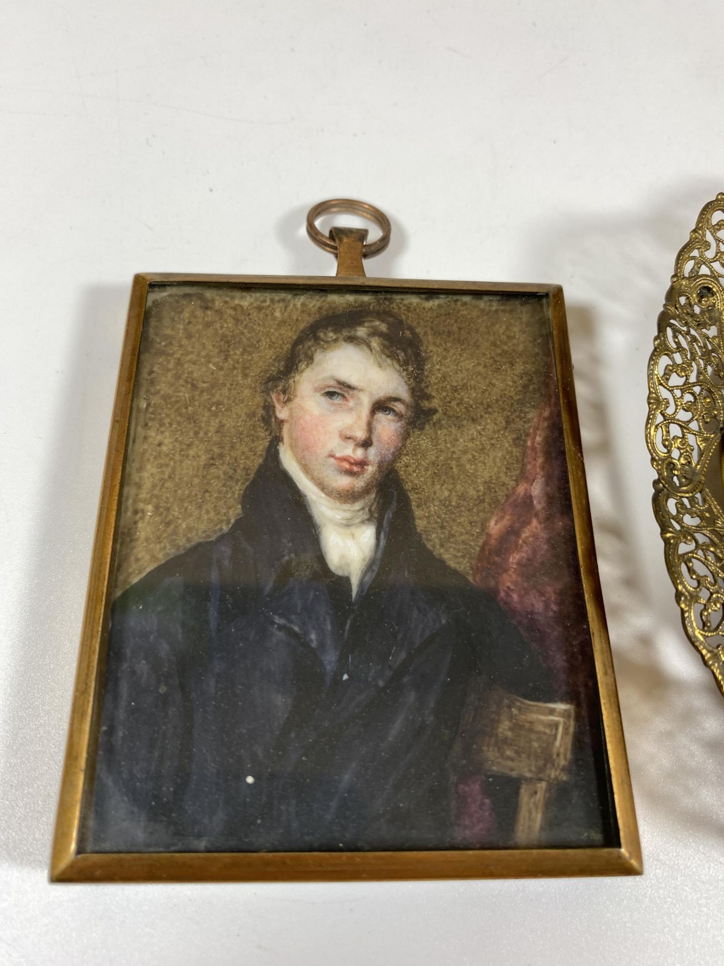 TWO VINTAGE PORTRAIT MINIATURES TO INCLUDE BRASS FILIGREE FRAME EXAMPLE, LENGTH 11CM - Image 3 of 5