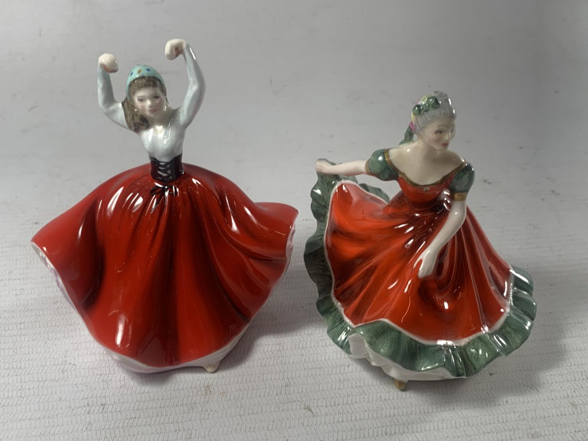 FOUR ROYAL DOULTON FIGURES TO INCLUDE KAREN, FRAGRANCE, KIRSTY, AND NINETTE - Image 3 of 5