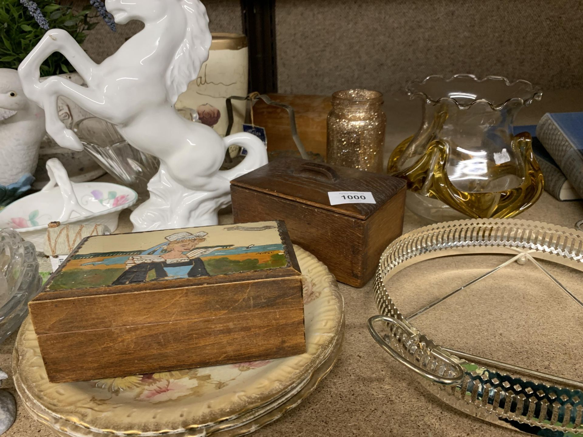 A MIXED LOT TO INCLUDE HORSE FIGURE, CERAMICS, SCALES, GLASSWARE, MASON'S REGENCY, ETC., - Image 7 of 7