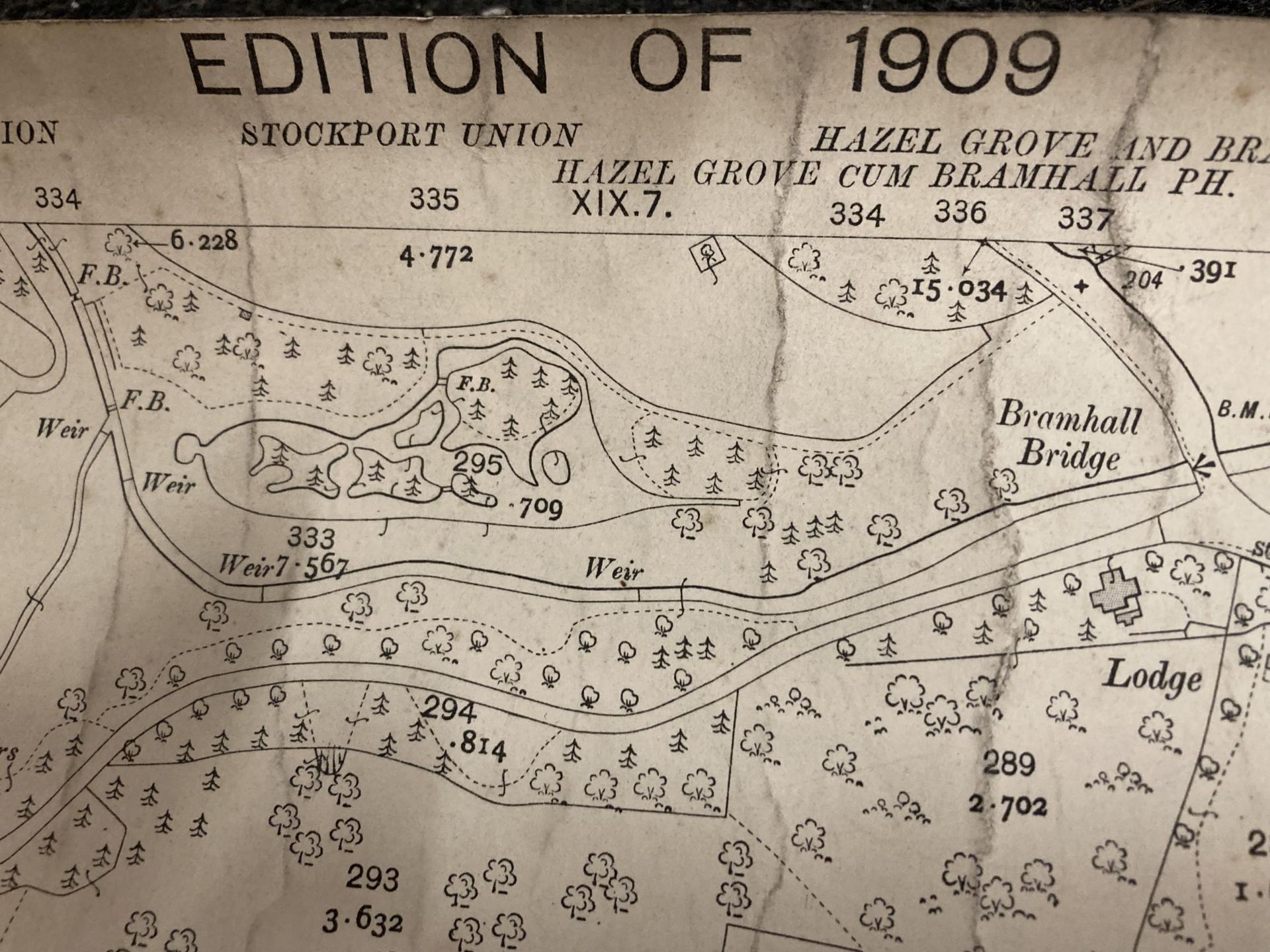 TWO OLD ORDNANCE SURVEY MAPS OF CHEADLE HEATH AND BRAMHALL EDITION OF 1909 - Image 3 of 6