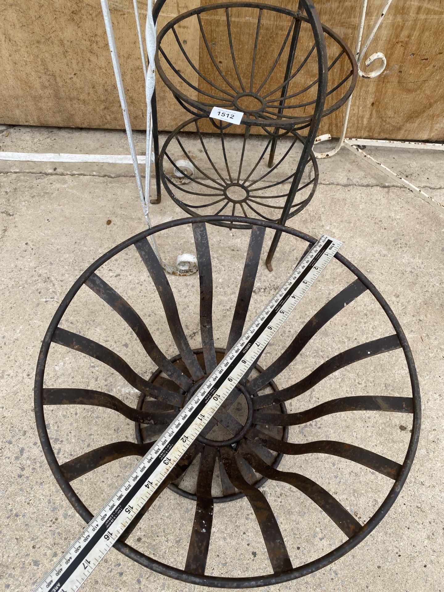 TWO DECORATIVE METAL PLANT STANDS - Image 3 of 3
