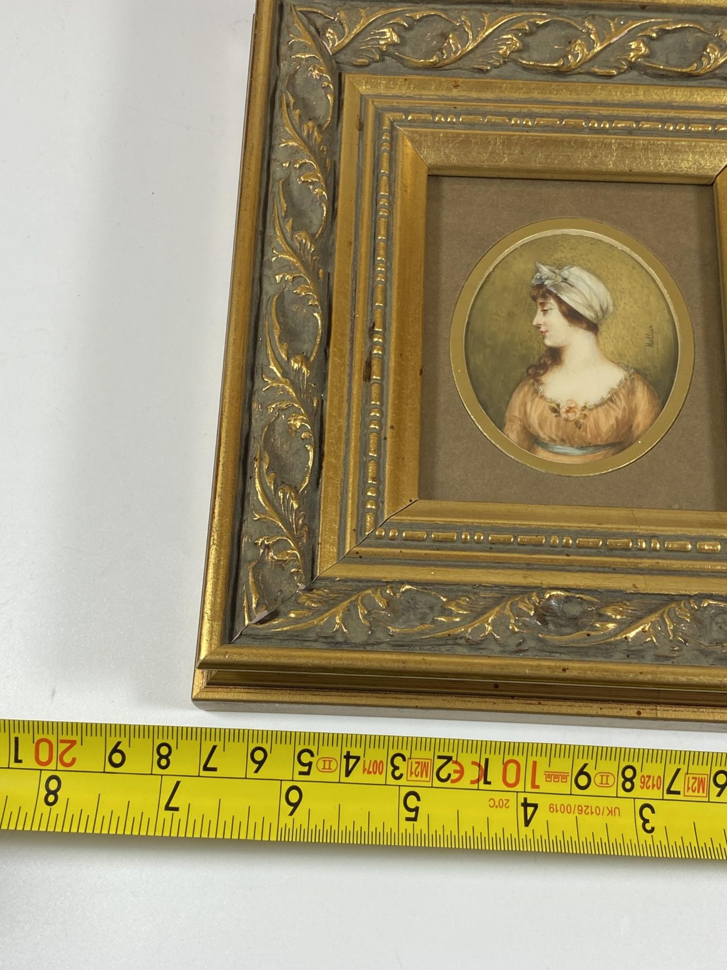 A HAND HIGHLIGHTED PORTRAIT OF A LADY, SIGNED, IN LATER GILT FRAME, 19 X 17CM - Image 8 of 8