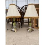 A PAIR OF ITALIAN STYLE ONXY AND METALWARE TABLE LAMPS COMPLETE WITH SHADES