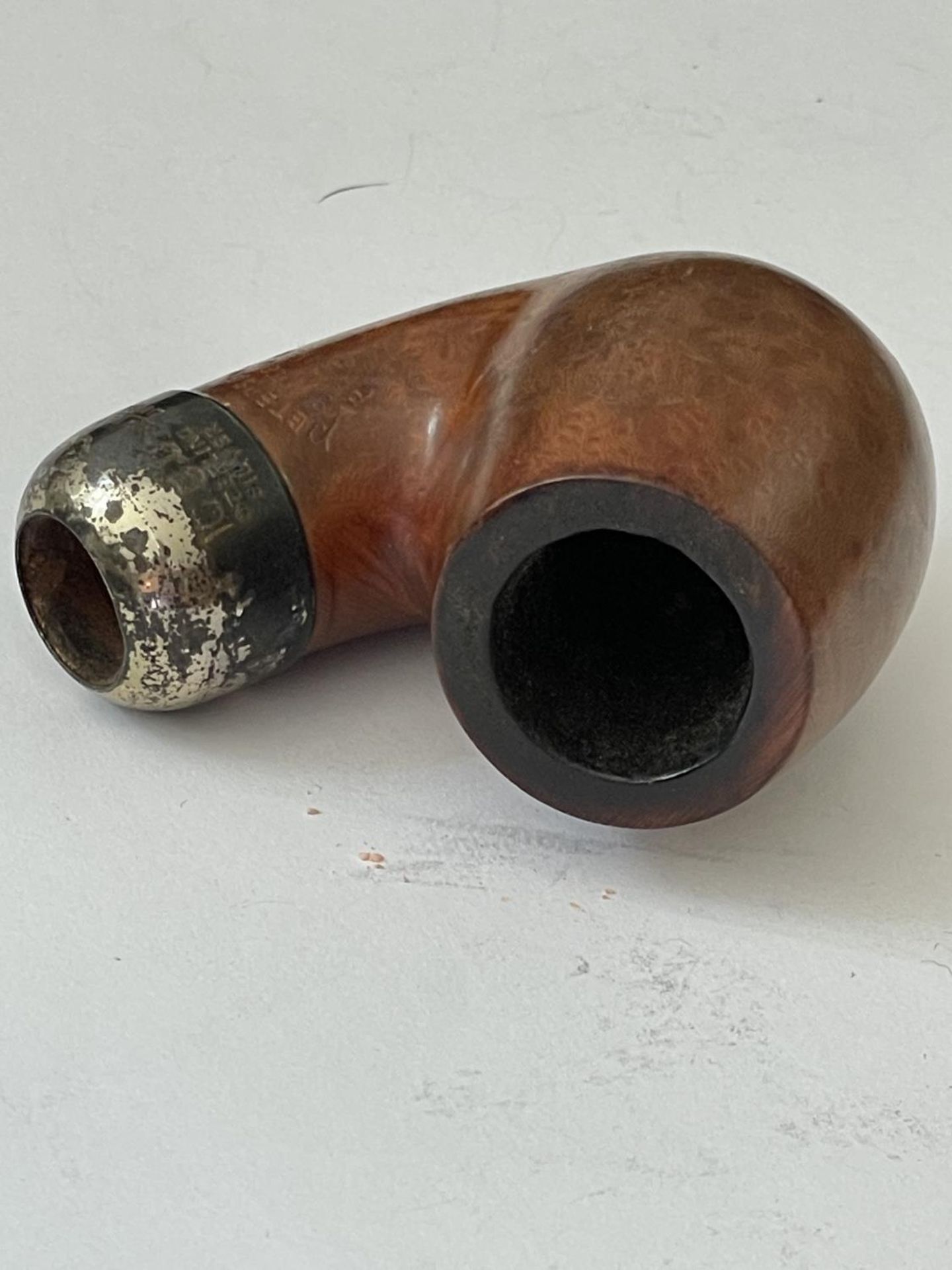 A PETERSONS SYSTEM PREMIER 317 PIPE BASE DUBLIN WITH STERLING SILVER COLLAR - Image 4 of 4