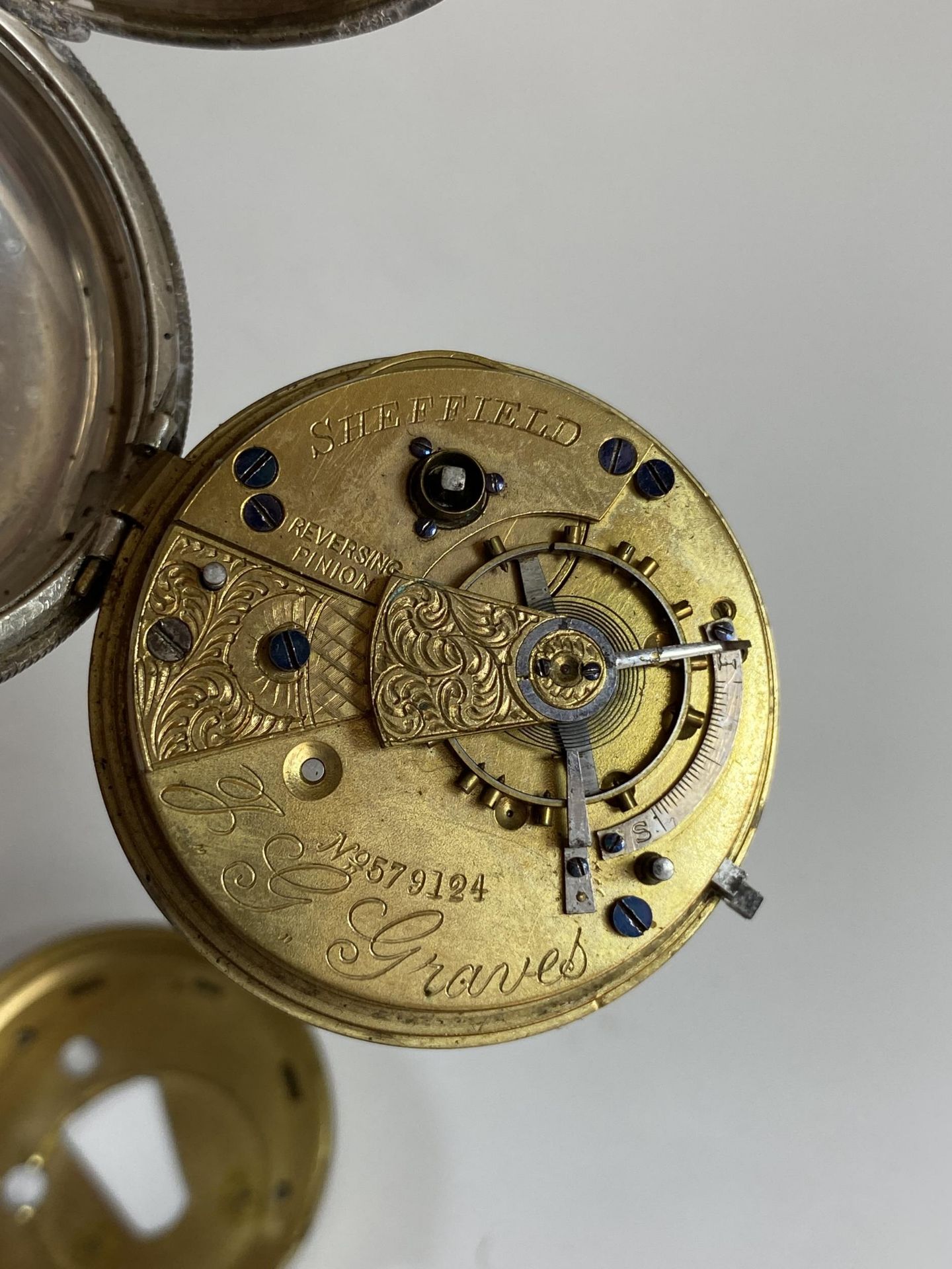 A VICTORIAN J G GRAVES HALLMARKED SILVER FUSEE MOVEMENT POCKET WATCH - Image 5 of 5