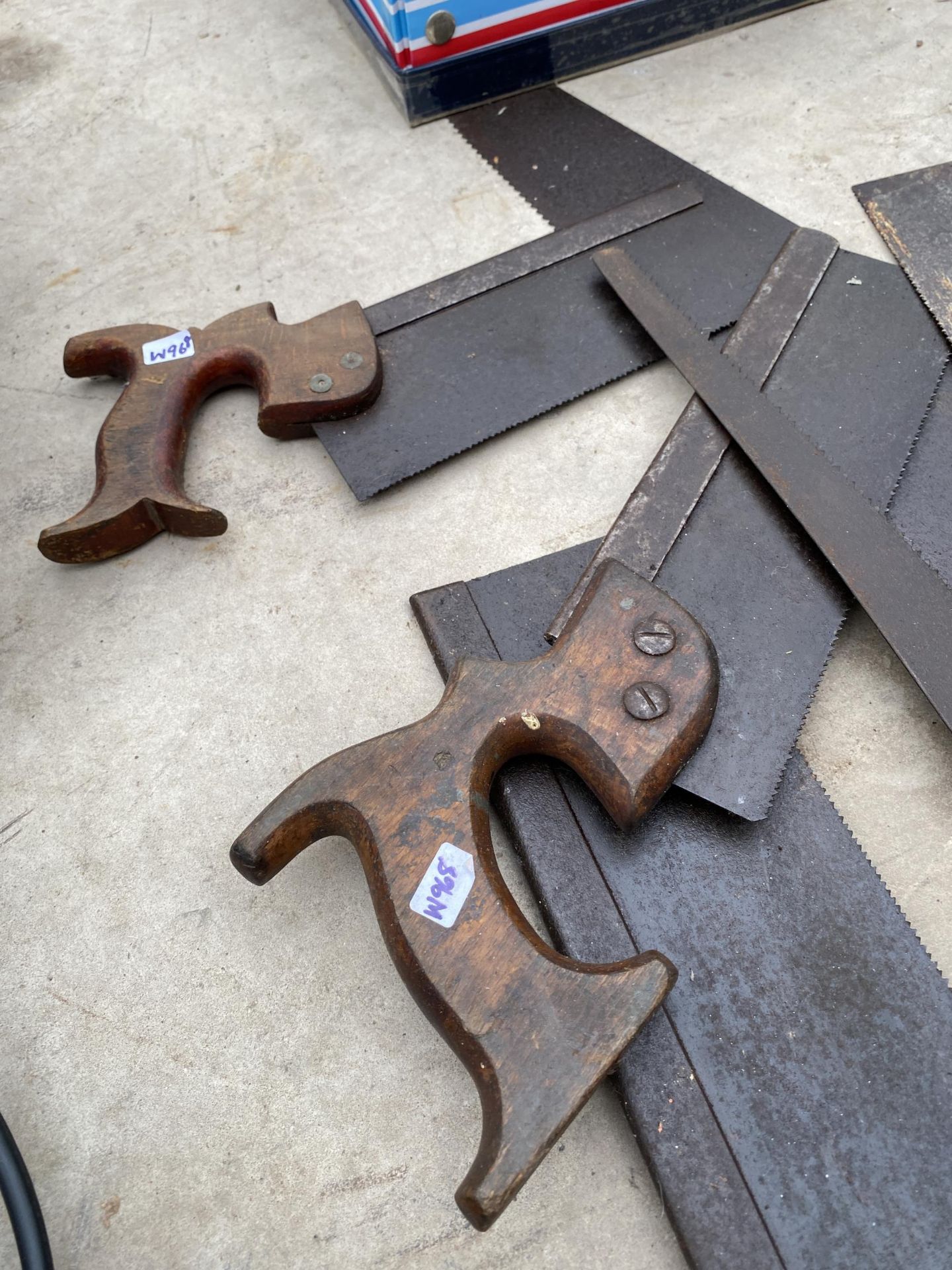 AN ASSORTMENT OF VINTAGE HAND SAWS - Image 2 of 3